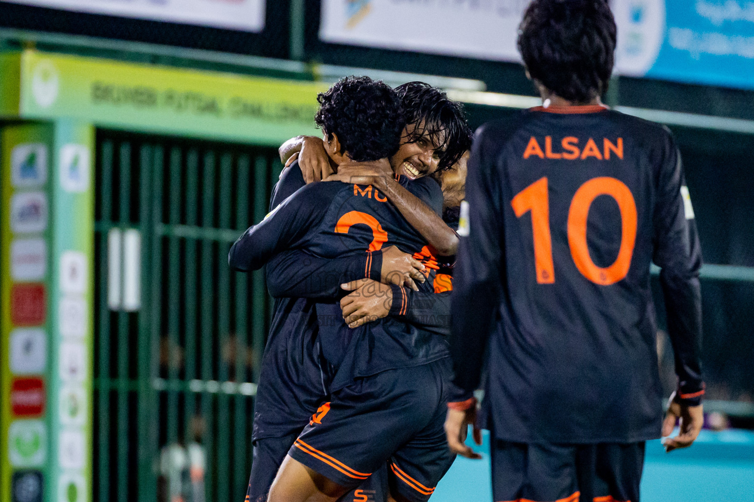 Dee Ess Kay vs FC Baaz in Day 1 of Laamehi Dhiggaru Ekuveri Futsal Challenge 2024 was held on Friday, 26th July 2024, at Dhiggaru Futsal Ground, Dhiggaru, Maldives Photos: Nausham Waheed / images.mv