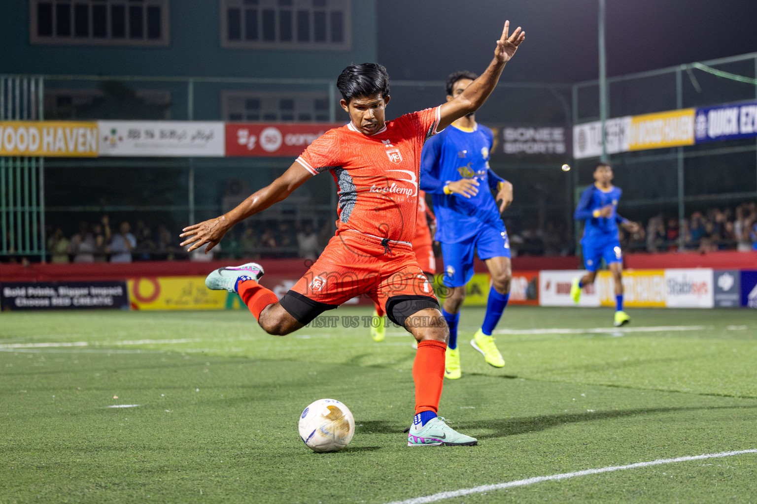 HA Filladhoo vs HA Baarah in Day 13 of Golden Futsal Challenge 2025 was held on Friday, 17th January 2025, in Hulhumale', Maldives 
Photos: Hassan Simah / images.mv