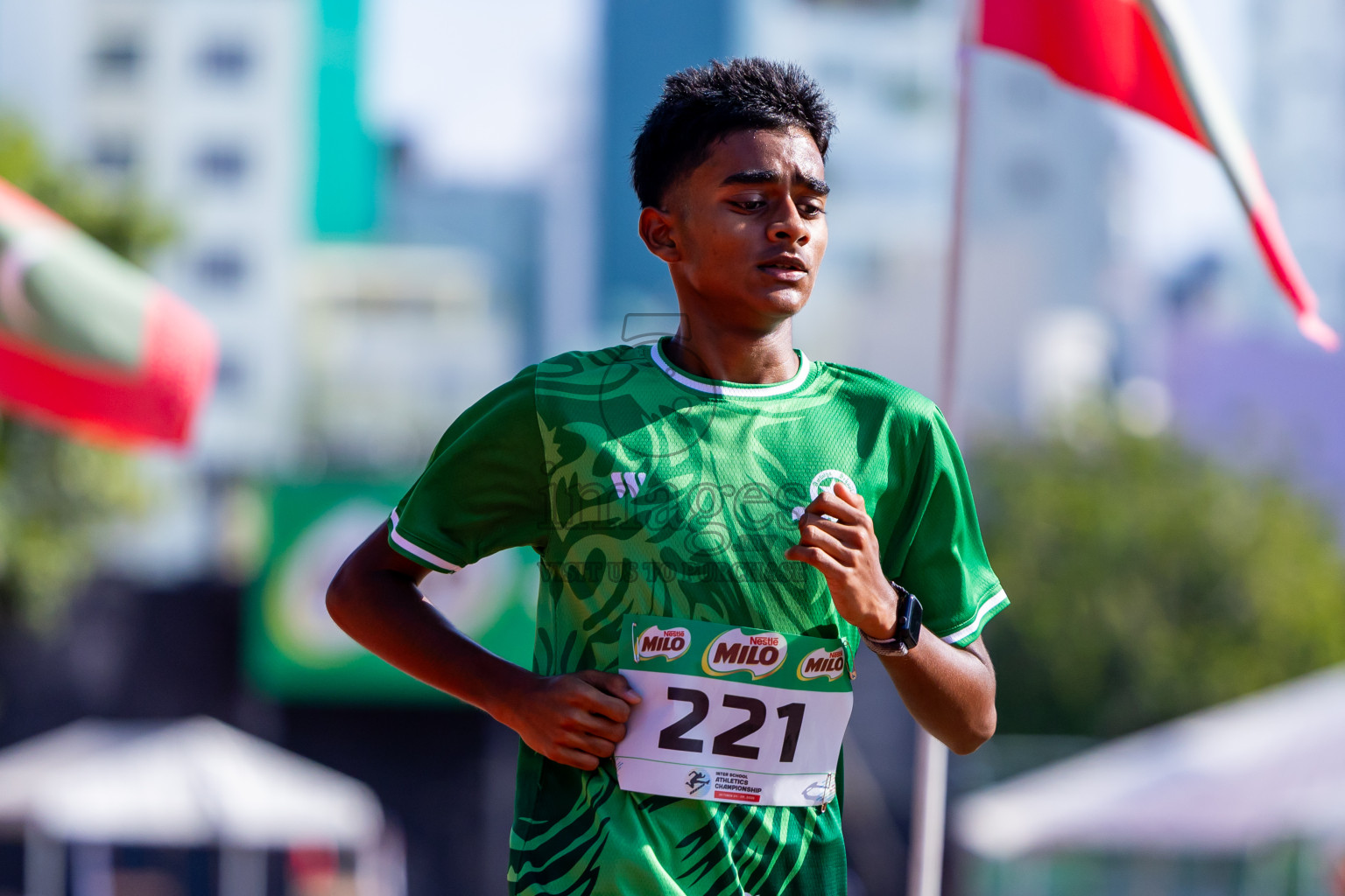 Day 2 of Inter-school Athletics Championship 2025 held in Ekuveni Synthetic Track, Male', Maldives on Tuesday, 07th October 2025. Photos by: Nausham Waheed / Images.mv