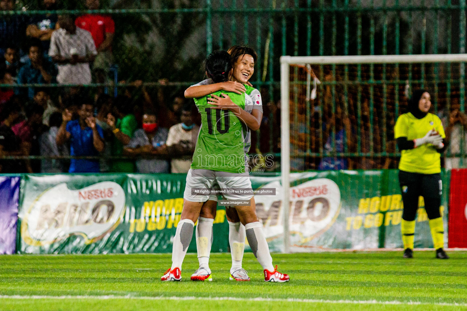 Club WAMCO vs DSC in the Semi Finals of 18/30 Women's Futsal Fiesta 2021 held in Hulhumale, Maldives on 14th December 2021. Photos: Shuu Abdul Sattar / images.mv