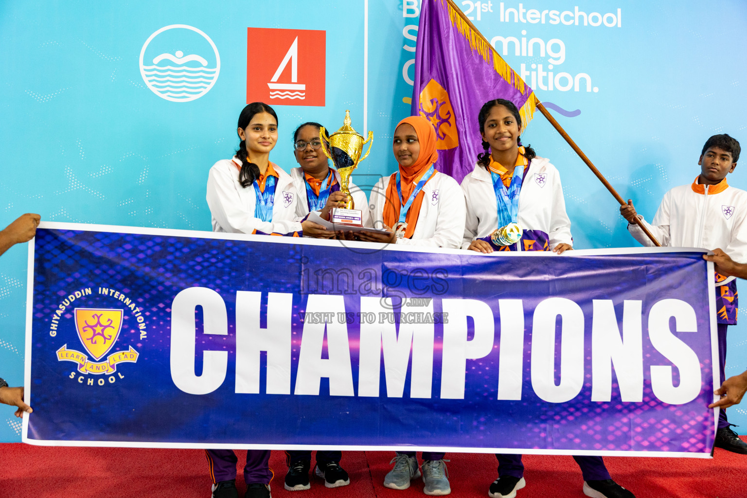 Closing Ceremony of BML 21st Interschool Swimming Competition 2025 .was held in Hulhumale' Swimming Pool, Hulhumale', Maldives on Saturday, 18th October 2025. 
Photos: Hassan Simah / images.mv