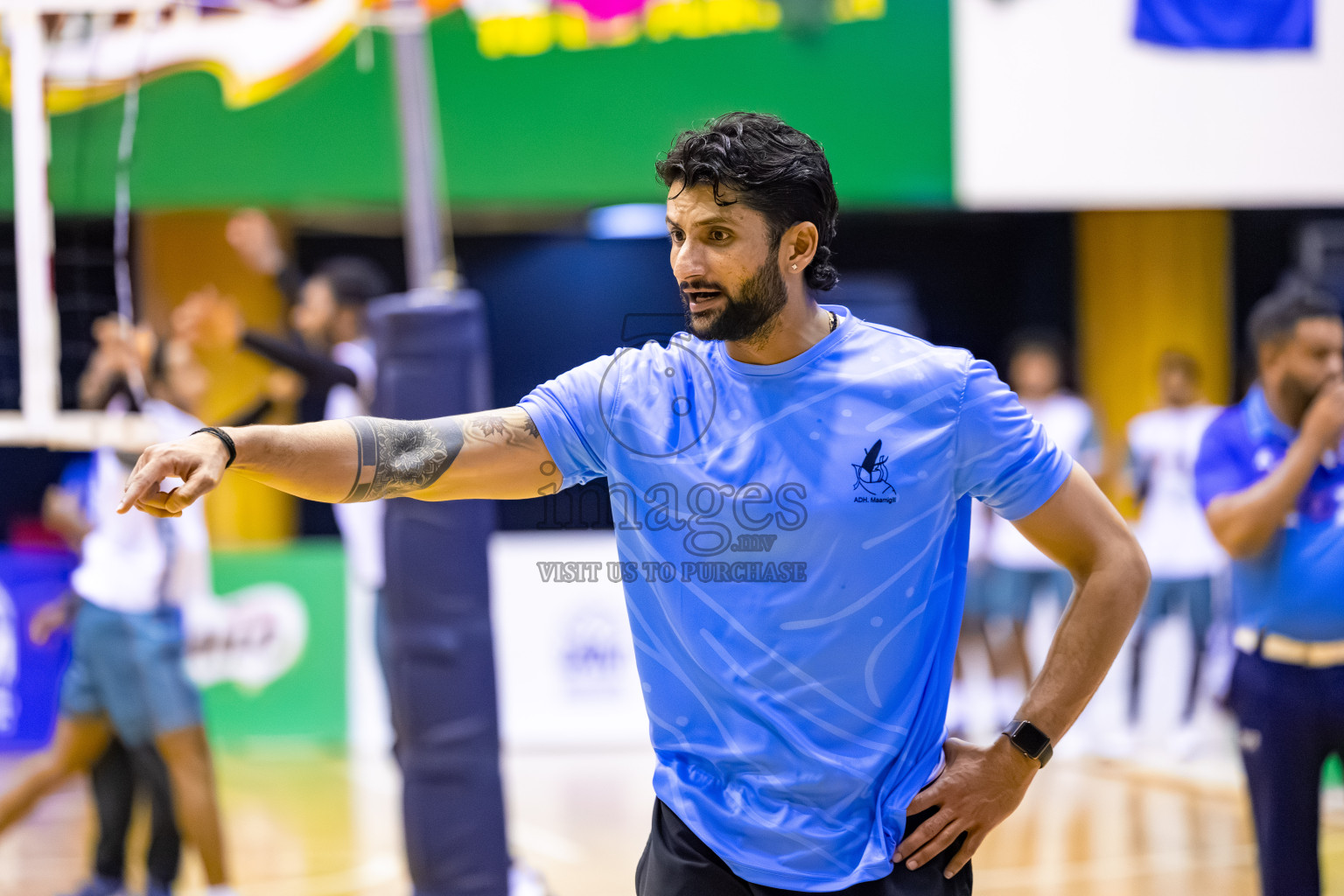 ADh. Maamigili vs Lh. Naifaru in the Finals of MILO Raajje Volley Junior Championship 2025 (U19 Boys) was held in Social Center Indoor Hall, Maldives on Sunday, 28th September 2025. Photos: Mohamed Mahfooz Moosa / images.mv