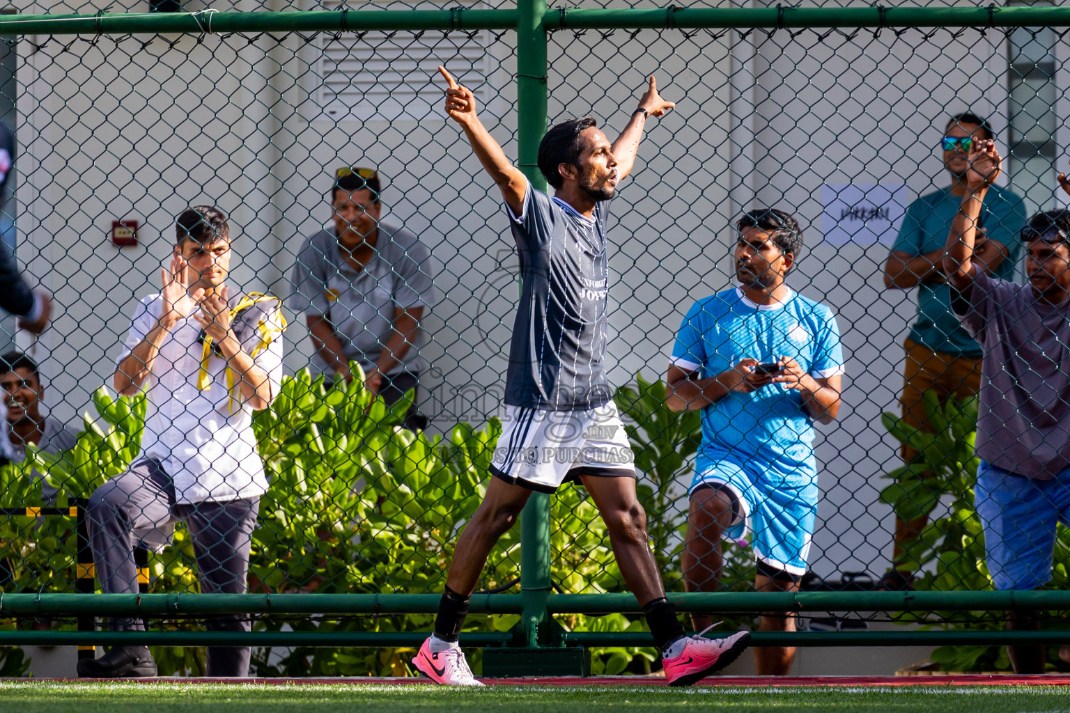 Kihavah vs Vakkaru in Day 5 of Resort League 2025 (Baa Zone) was held on Monday, 14th July 2025 in Avani+ Fares Maldives Resort, Baa Atoll, Maldives. Photos: Nausham Waheed / images.mv