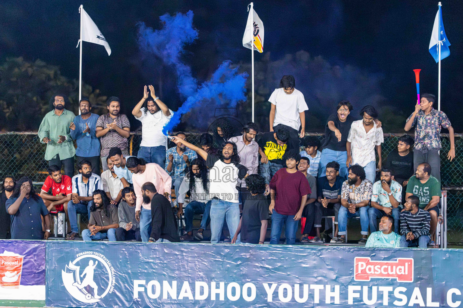 Goalhians VS Foemathi in Day 4 - Fonadhoo Youth Futsal Challenge 2025 held in Fonadhoo Futsal Stadium, L. Fonadhoo, Maldives on Wednesday, 29th October 2025 Photos: Arif Rasheed / images.mv