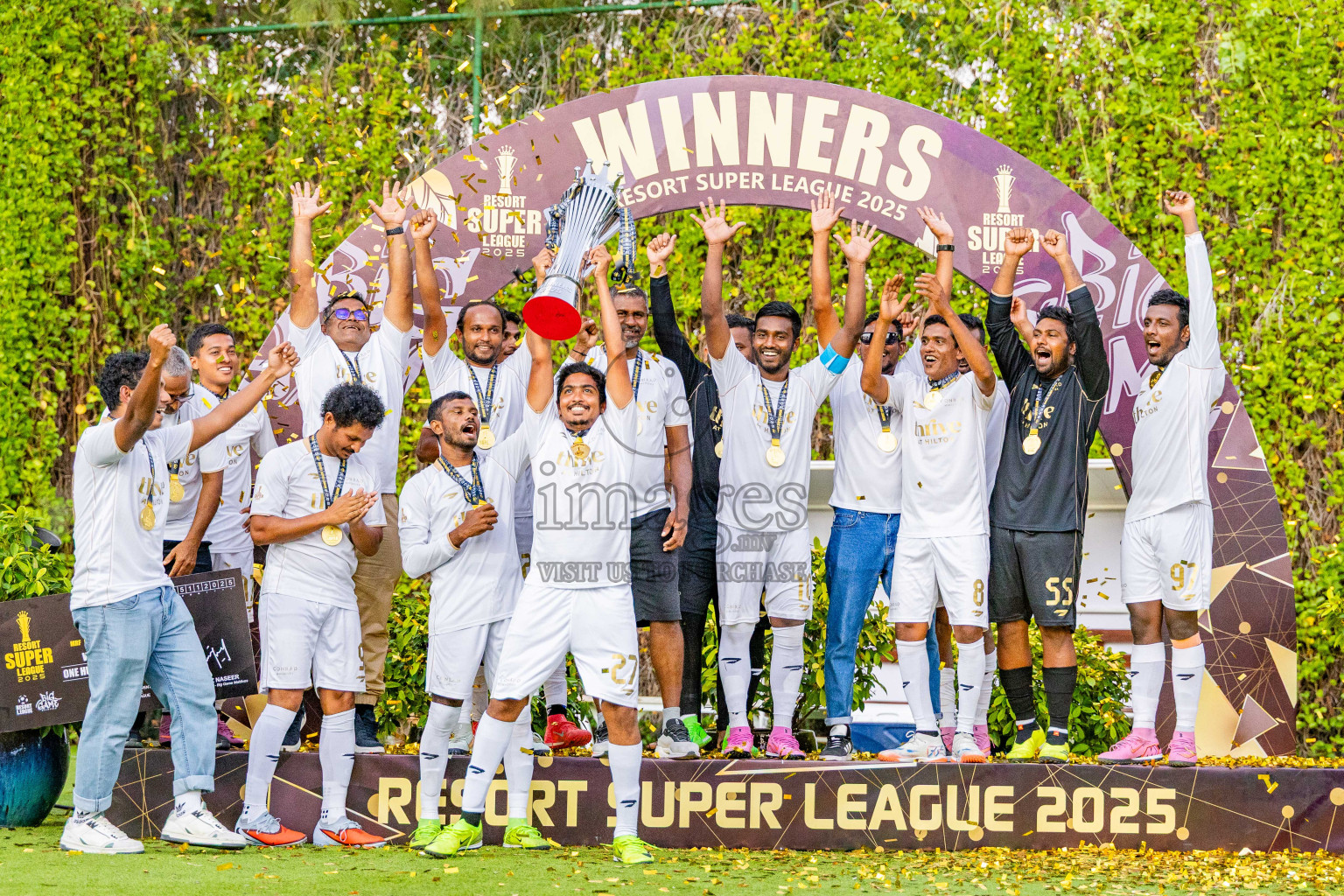 Conrad Maldives vs Joali Maldives in the Final of Resort Super League 2025 was held on Wednesday, 5th November 2025 in Jumeirah Olhaheli Island Maldives, Photos: Areef Adam / images.mv