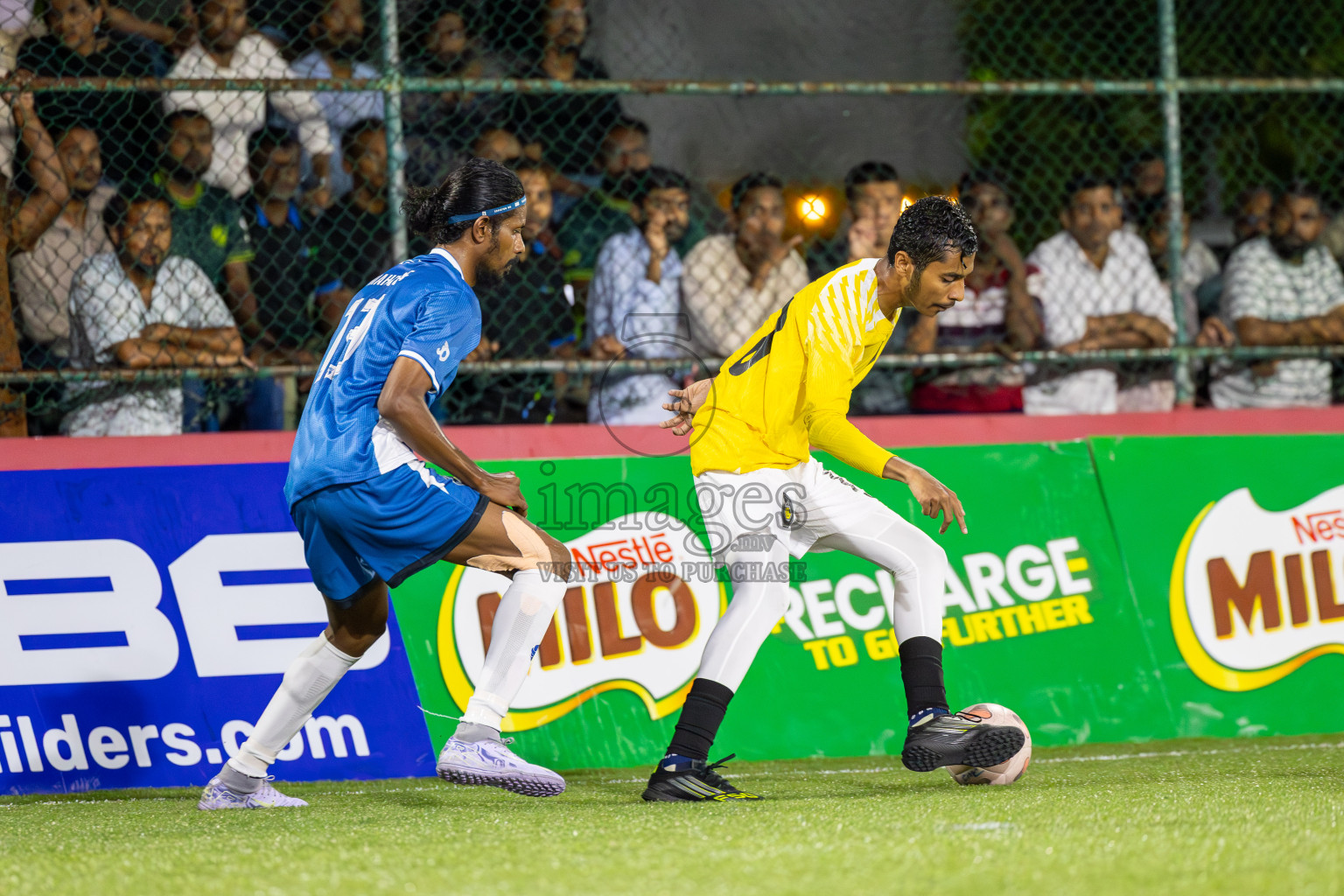 RRC vs FEN in Day 4 of Club Maldives Cup 2025 was held in Rehendi Futsal Ground, Hulhumale', Maldives on Thursday, 2nd October 2025. Photos: Mohamed Mahfooz Moosa / images.mv