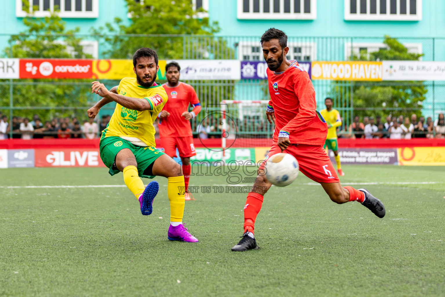 GDh Vaadhoo VS GDh Thinadhoo in Atoll Round Semi-Final on Day 20 of Golden Futsal Challenge 2025 was held on Friday, 24 January 2025, in Hulhumale', Maldives. Photos: Hassan Simah / images.mv