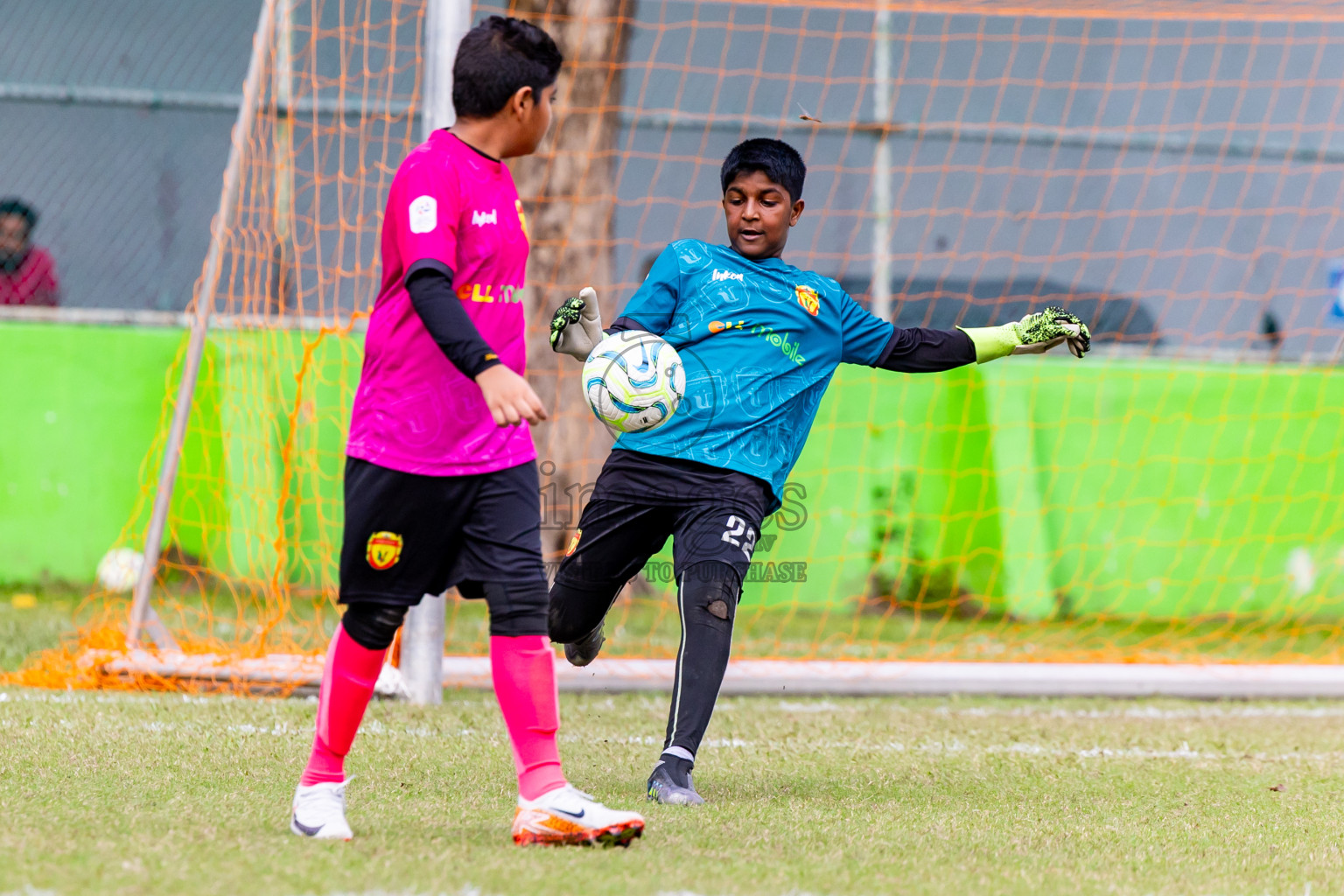 Under 12 United Victory vs Valancia on day 3 of Dhivehi Youth League 2024 held at Henveiru Stadium on Saturday, 23rd November 2024. Photos: Nausham Waheed/ Images.mv