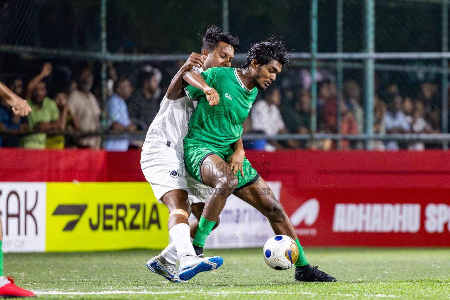R Dhuvaafaru vs R Meedhoo in Day 14 of Golden Futsal Challenge 2025 was held on Saturday, 18th January 2025, in Hulhumale', Maldives. Photos: Nausham Waheed / images.mv