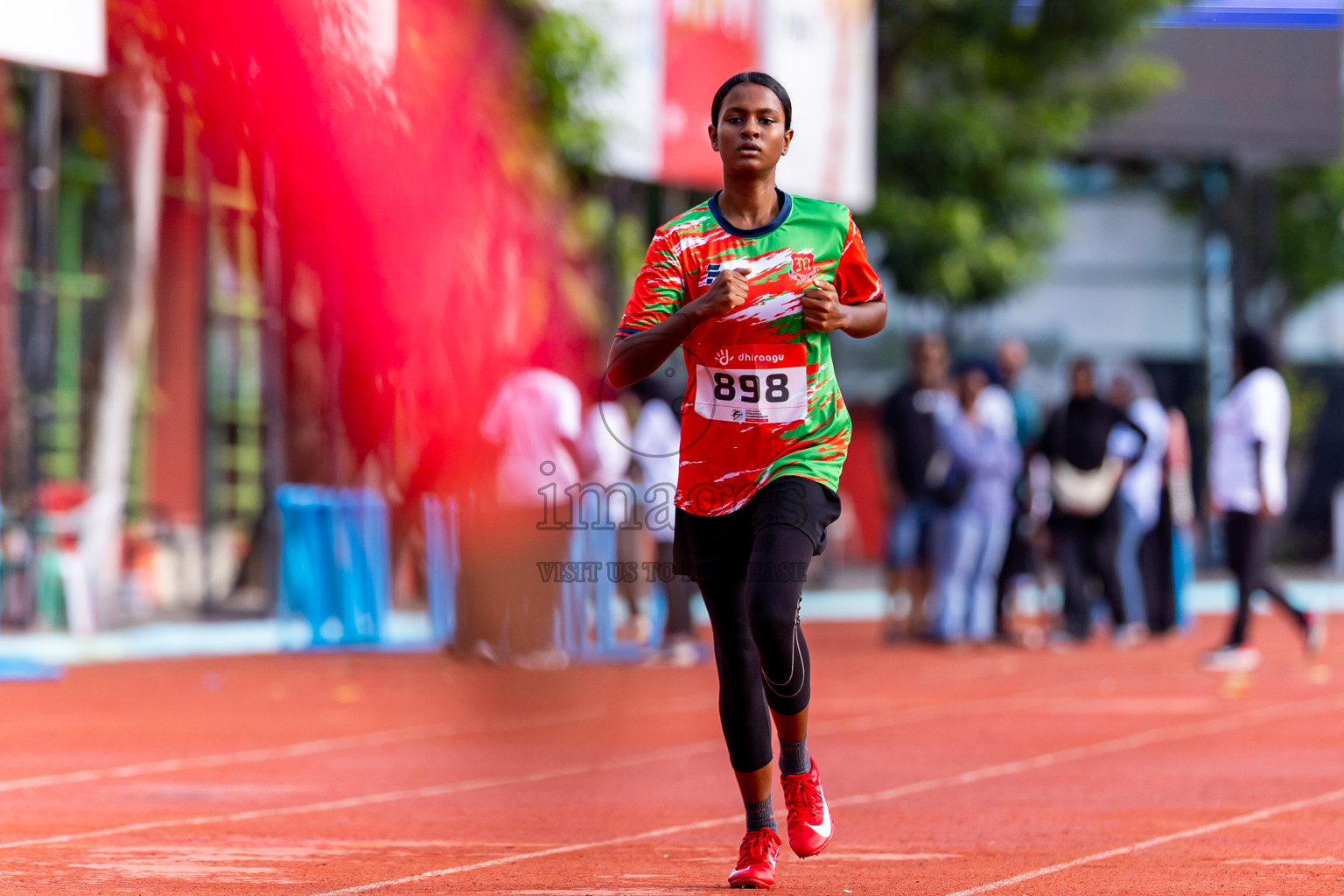 Day 5 of Inter-school Athletics Championship 2025 held in Ekuveni Synthetic Track, Male', Maldives on Saturday, 11th October 2025. Photos by: Nausham Waheed / Images.mv