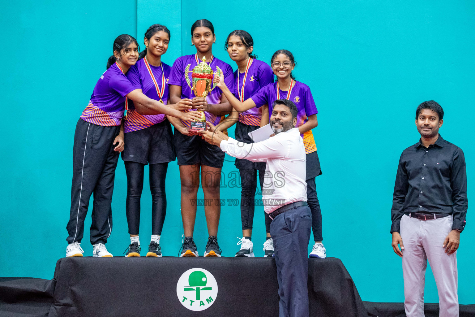 Senior Finals and Awarding ceremony of Interschool Table Tennis Tournament 2024 was held in Male' TT Hall, Male', Maldives on Saturday, 10th August 2024.
Photos: Ismail Thoriq / images.mv