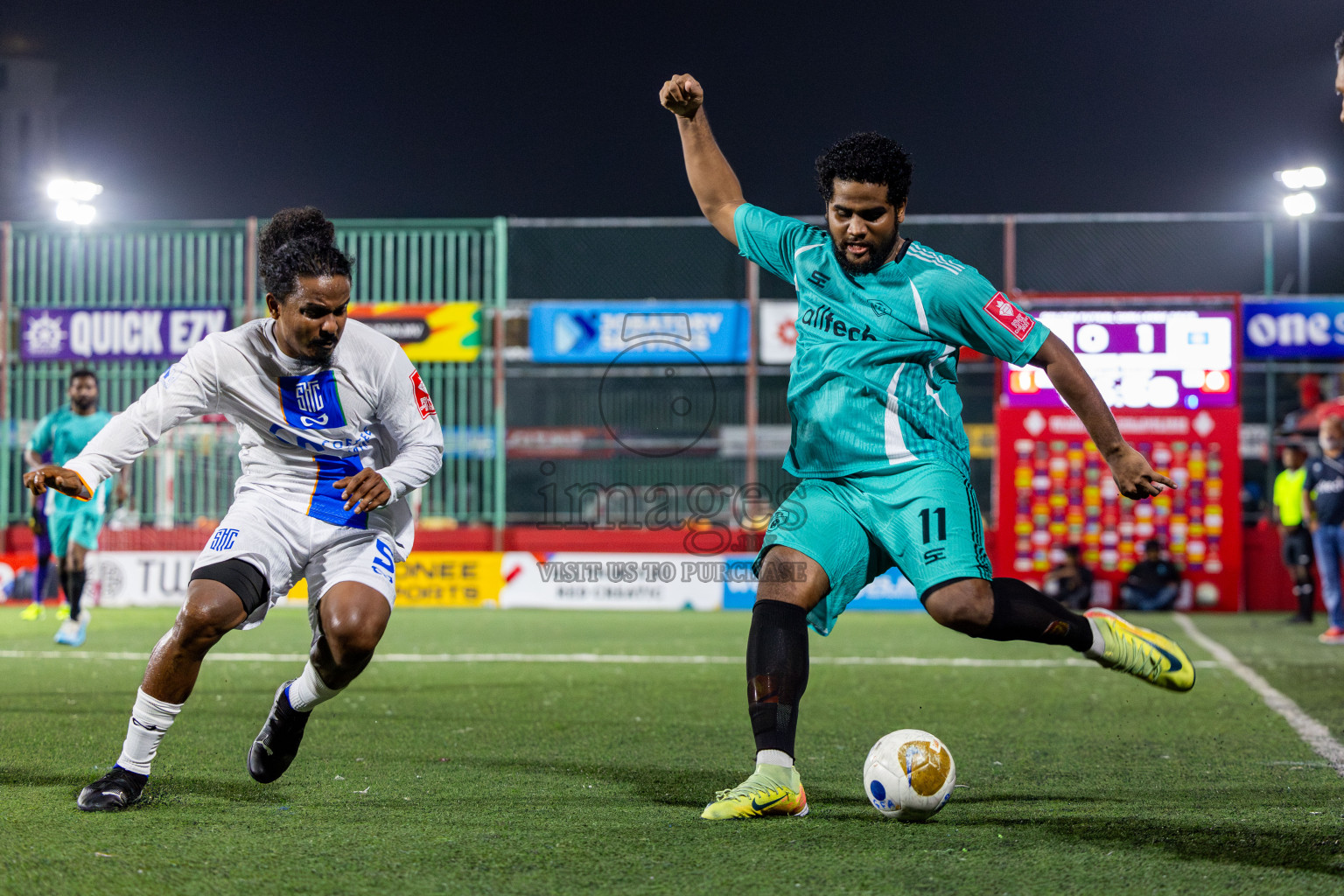 S Feydhoo vs S Hithadhoo in Seenu Atoll Final in Day 24 of Golden Futsal Challenge 2025 was held on Tuesday , 28th January 2025, in Hulhumale', Maldives. Photos: Nausham Waheed / images.mv