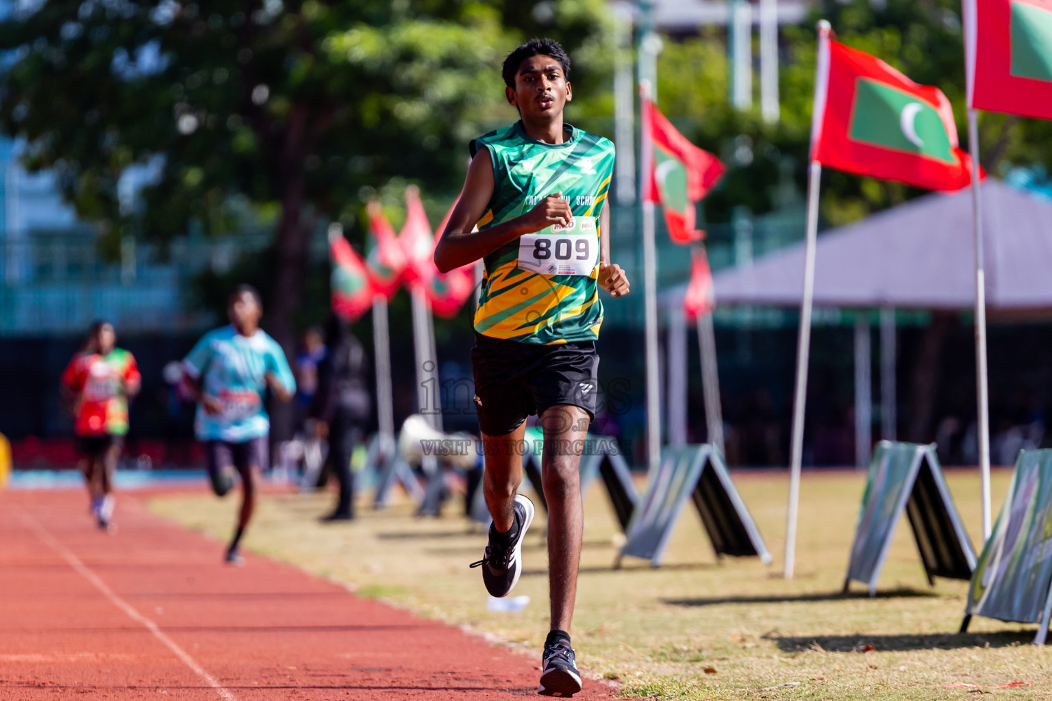 Day 2 of Inter-school Athletics Championship 2025 held in Ekuveni Synthetic Track, Male', Maldives on Tuesday, 07th October 2025. Photos by: Nausham Waheed / Images.mv