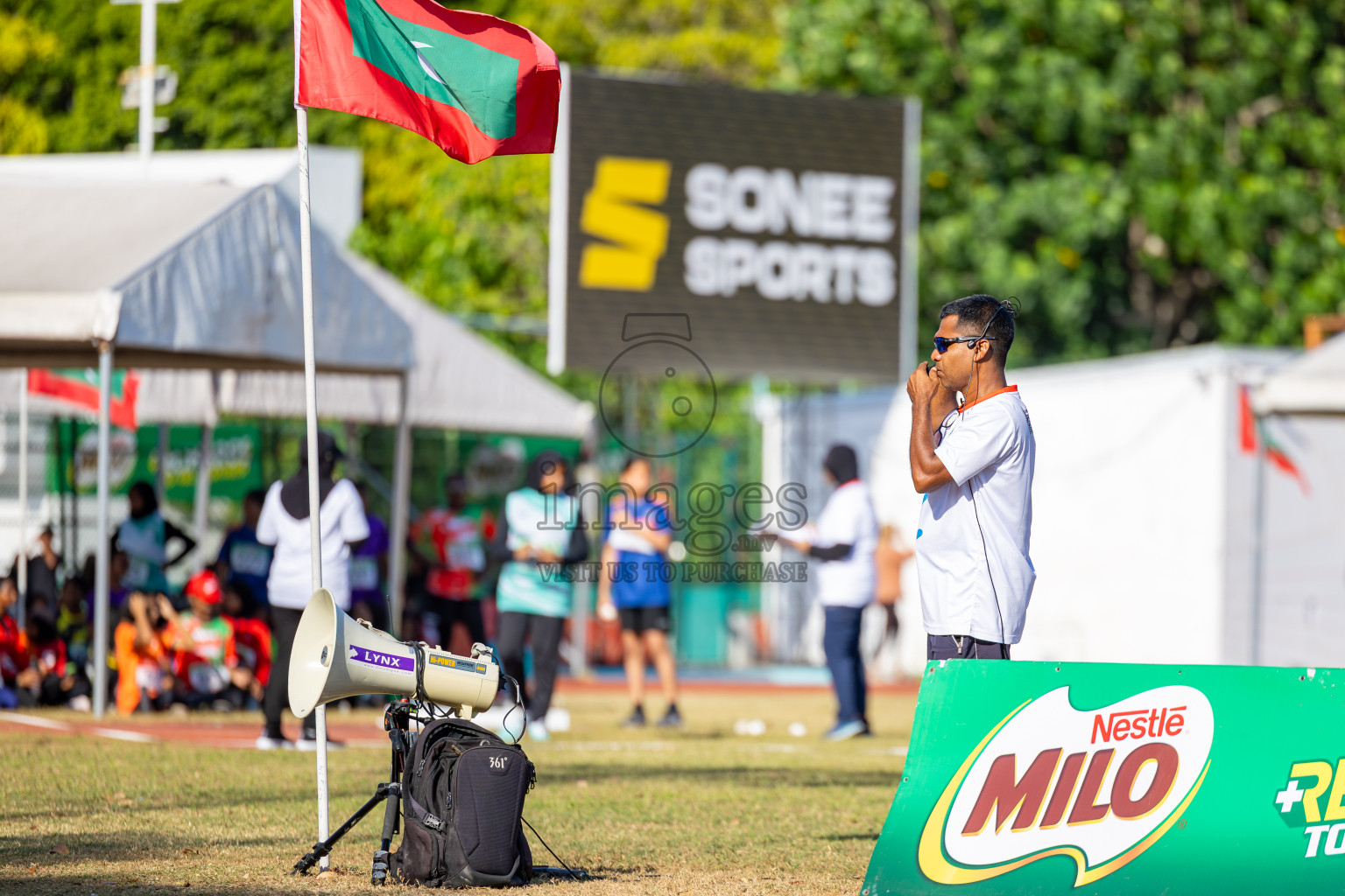 Day 1 of Inter-school Athletics Championship 2025 held in Ekuveni Synthetic Track, Male', Maldives on Monday, 06th October 2025. Photos by: Nausham Waheed, Areef, Ismail Thoriq / Images.mv