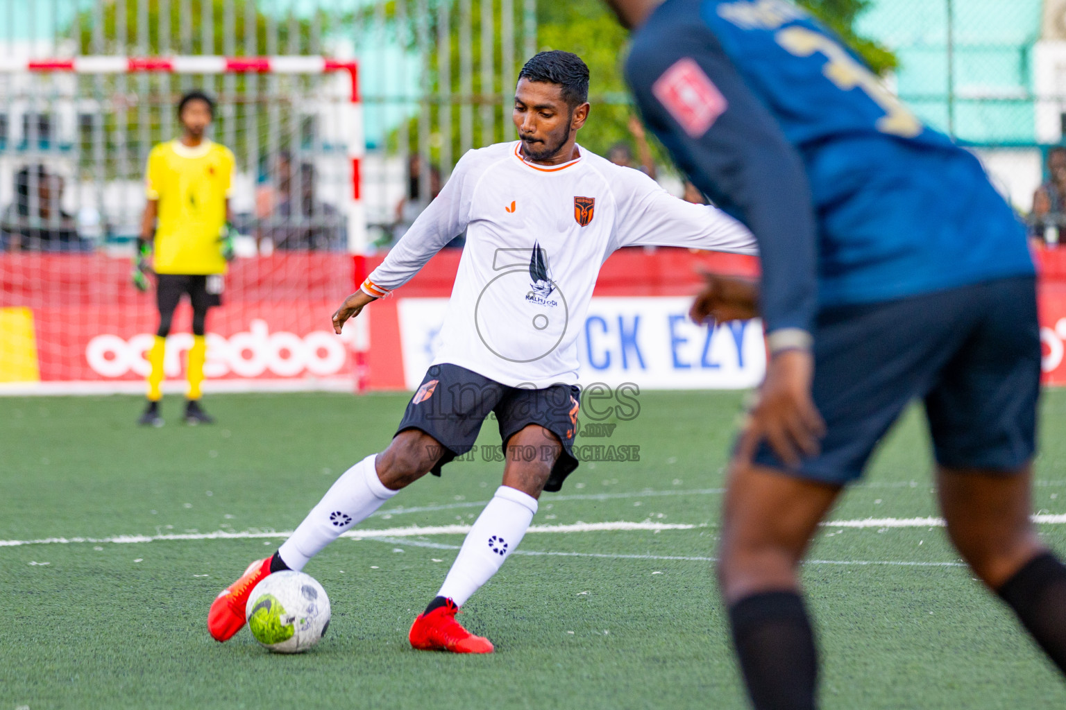 Th. Hirilandhoo VS Th. Guraidhoo in Day 6 of Golden Futsal Challenge 2024 was held on Saturday, 20th January 2024, in Hulhumale', Maldives 
Photos: Hassan Simah / images.mv