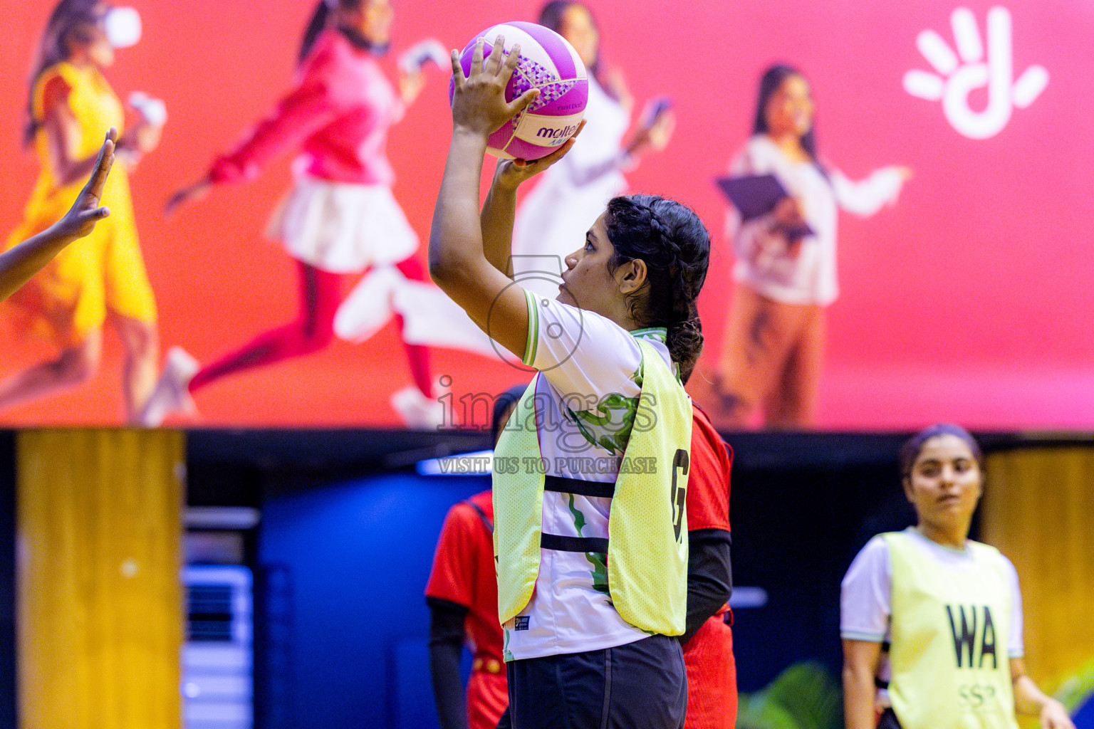 Matrix vs Club green streets in 1st division Final of National Netball Tournament 2025 held in Social Center at Male', Maldives on Thursday, 29th May 2025. Photos: Nausham Waheed / images.mv