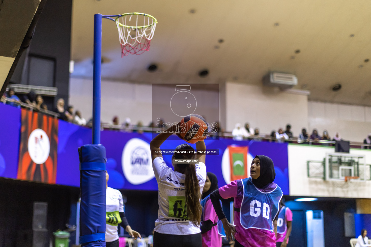 Sports Club Shining Star vs Club Green Streets in the Milo National Netball Tournament 2022 on 17 July 2022, held in Social Center, Male', Maldives. Photographer: Hassan Simah / Images.mv