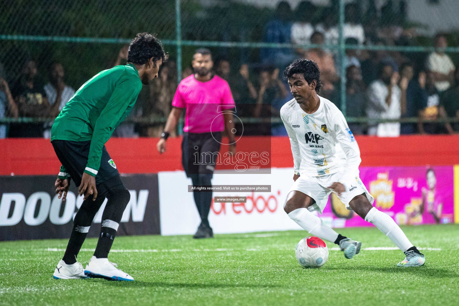 HDh. Finey vs HDh. Kumundhoo in Golden Futsal Challenge 2023 on 05 February 2023 in Hulhumale, Male, Maldives