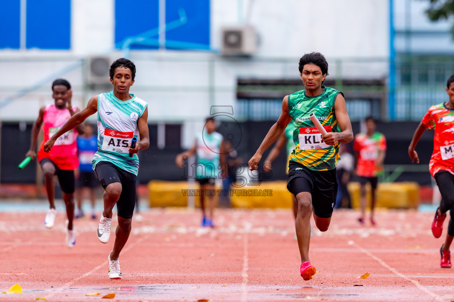 Day 6 of Inter-school Athletics Championship 2025 held in Ekuveni Synthetic Track, Male', Maldives on Sunday, 12th October 2025. Photos by: Nausham Waheed / Images.mv
