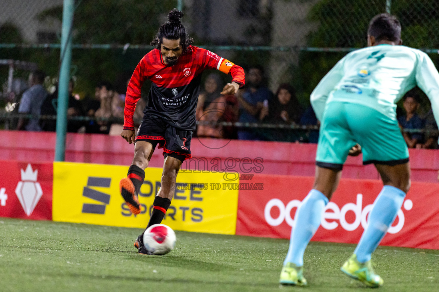 AA. Bodufolhudhoo  VS  AA. Thoddoo  in Day 11 of Golden Futsal Challenge 2024 was held on Thursday, 25th January 2024, in Hulhumale', Maldives
Photos: Nausham Waheed / images.mv