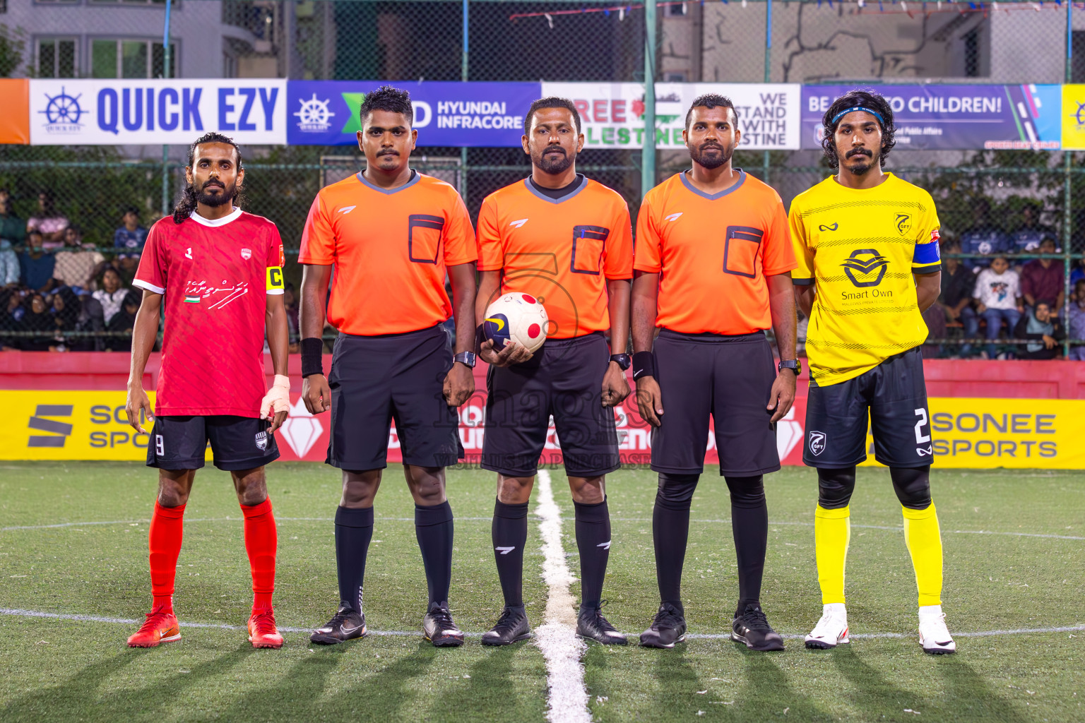 K Gaafaru vs K Himmafushi in Day 22 of Golden Futsal Challenge 2024 was held on Monday , 5th February 2024 in Hulhumale', Maldives
Photos: Ismail Thoriq / images.mv