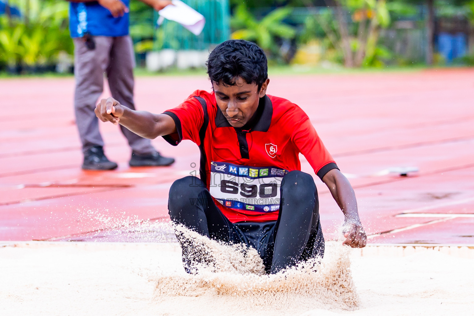 Day 3 of MWSC Interschool Athletics Championships 2024 held in Hulhumale Running Track, Hulhumale, Maldives on Monday, 11th November 2024. Photos by:  Nausham Waheed / Images.mv