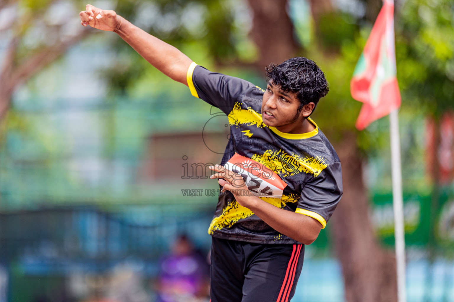 Day 4 of Inter-school Athletics Championship 2025 held in Ekuveni Synthetic Track, Male', Maldives on Thursday, 09th October 2025. Photos by: Areef Adam / Images.mv