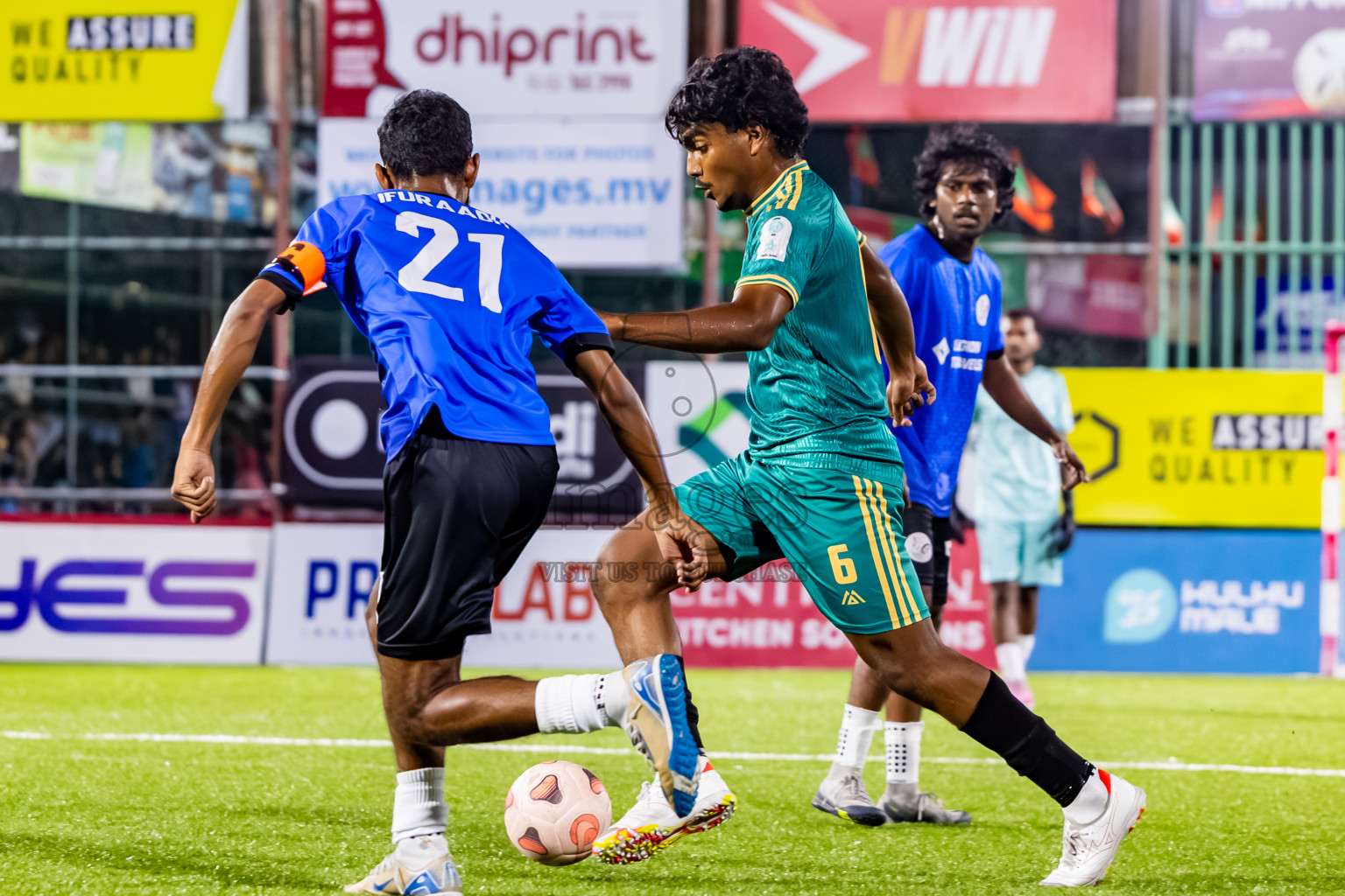 Team Badhahi vs Thauleemee Gulhun in Day 10 of Club Maldives Cup Classic 2025 was held in Rehendi Futsal Ground, Hulhumale', Maldives on Wednesday, 24th September 2025. Photos: Nausham Waheed / images.mv