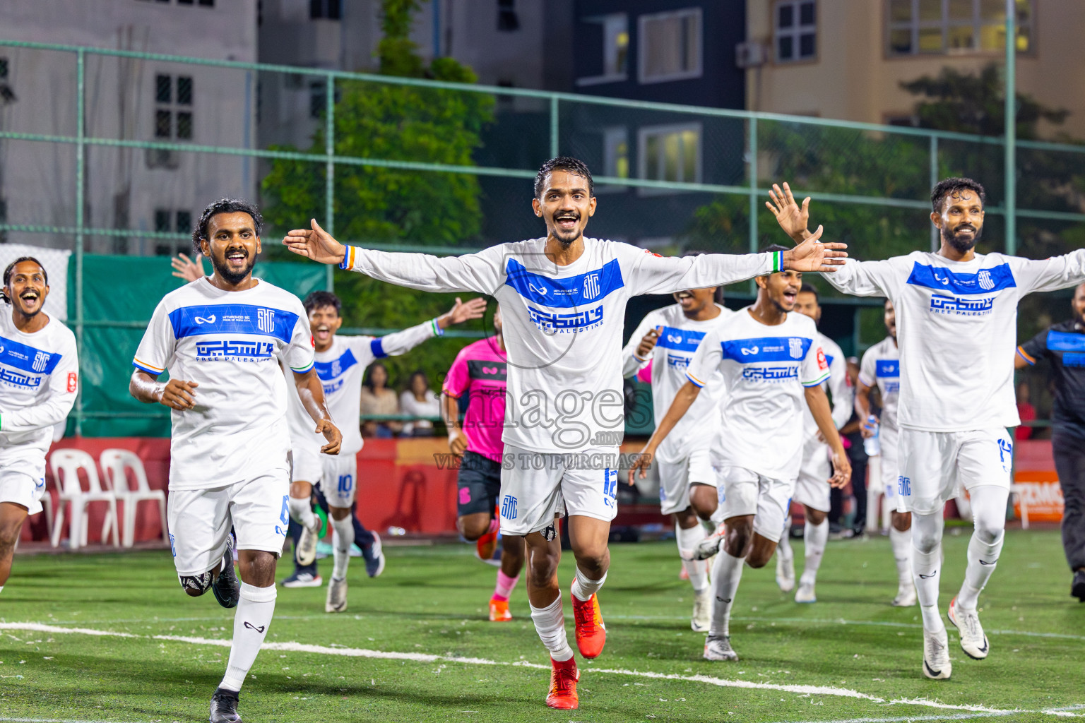 S Hithadhoo vs GDh Vaadhoo on Day 37 of Golden Futsal Challenge 2024 was held on Thursday, 22nd February 2024, in Hulhumale', Maldives
Photos: Mohamed Mahfooz Moosa/ images.mv