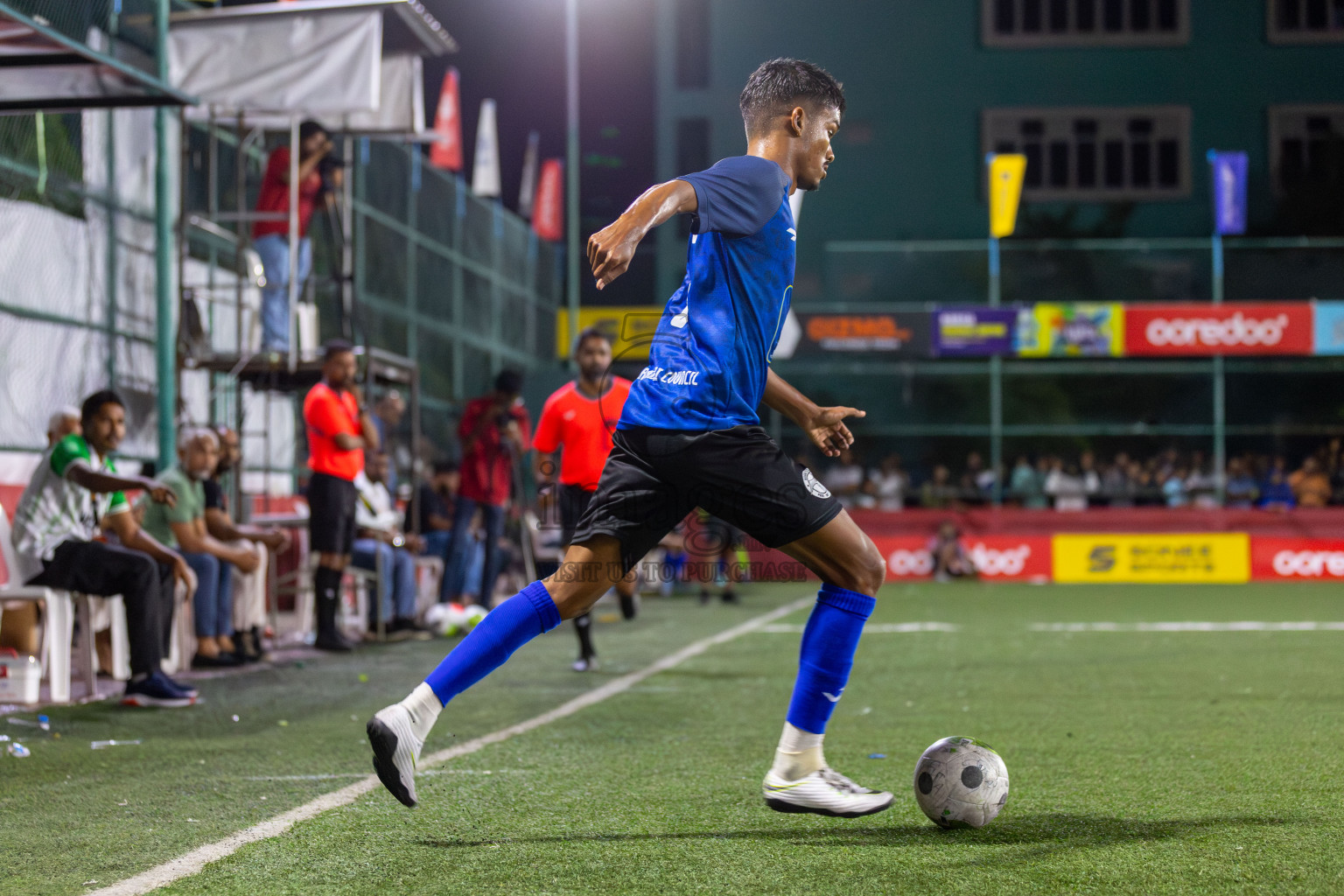 HA Vashafaru vs HA Hoarafushi in Day 5 of Golden Futsal Challenge 2024 was held on Friday, 19th January 2024, in Hulhumale', Maldives Photos: Mohamed Mahfooz Moosa / images.mv