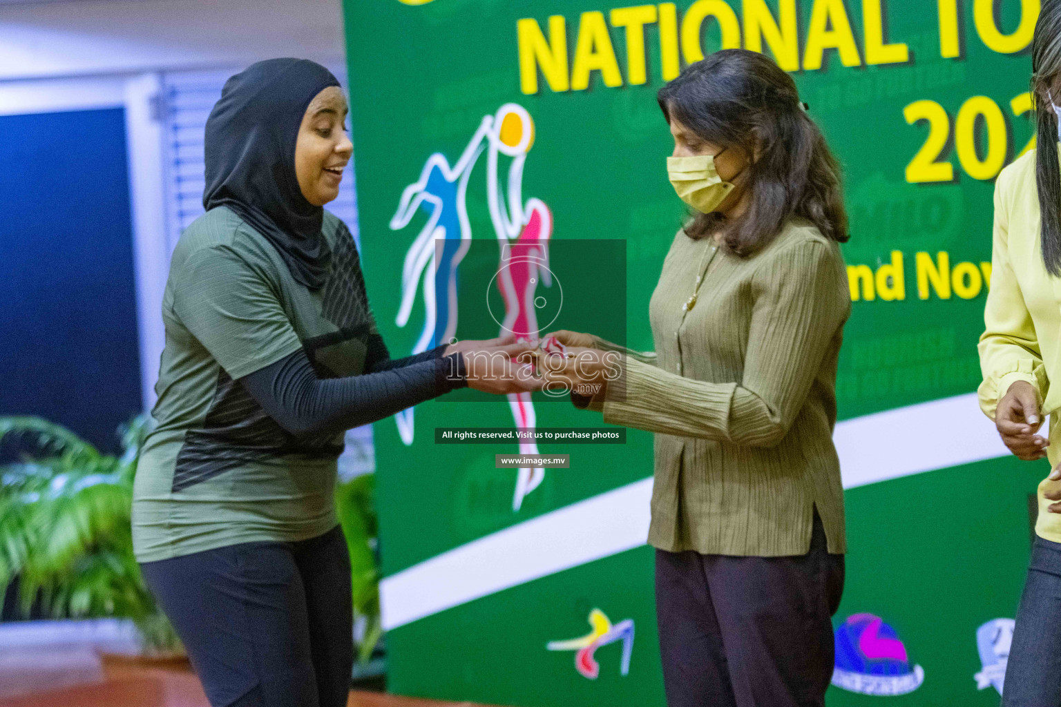 Kulhudhuffushi Youth & R.C vs Club Green Streets in the Finals of Milo National Netball Tournament 2021 (Women's) held on 5th December 2021 in Male', Maldives Photos: Ismail Thoriq / images.mv