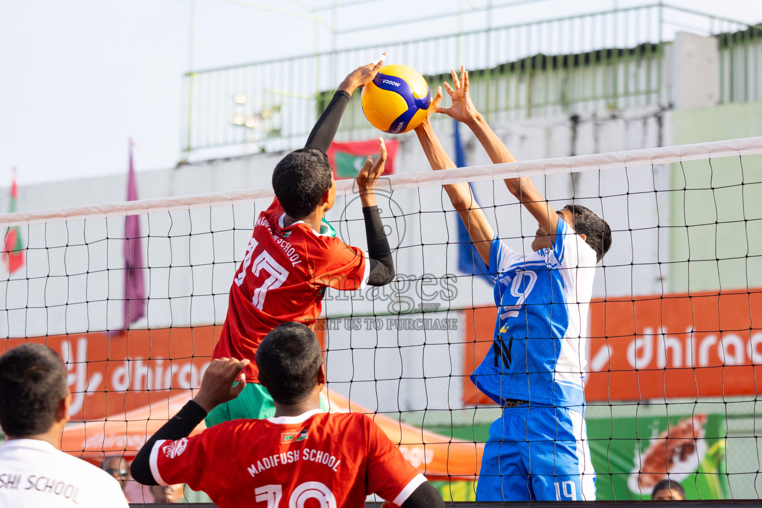 Day 10 of Interschool Volleyball Tournament 2024 was held in Ekuveni Volleyball Court at Male', Maldives on Sunday, 1st December 2024.
Photos: Ismail Thoriq / images.mv