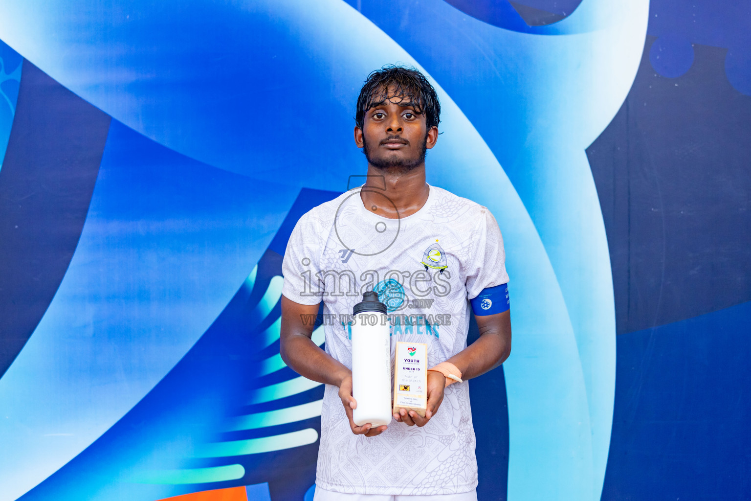 Maziya SRC vs Club Green Streets in Day 2 of Under 19 Youth Championship 2024 was held at National Stadium in Male', Maldives on Monday, 10th June 2024. Photos: Nausham Waheed / images.mv b