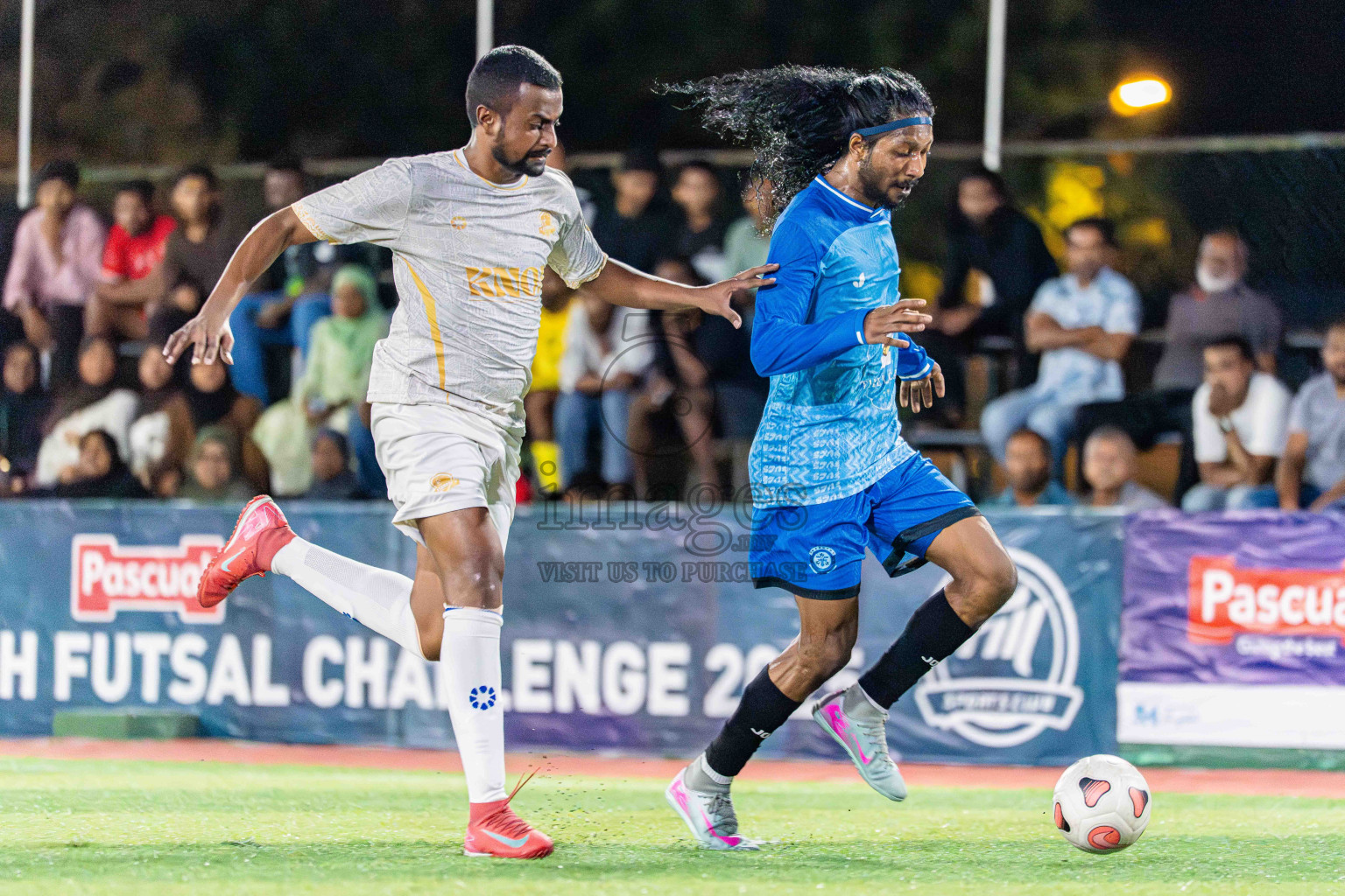 Kanmathi SC VS Kanmathi FC in Day 5 - Fonadhoo Youth Futsal Challenge 2025 held in Fonadhoo Futsal Stadium, L. Fonadhoo, Maldives on Thursday, 30th October 2025 Photos: Arif Rasheed / images.mv