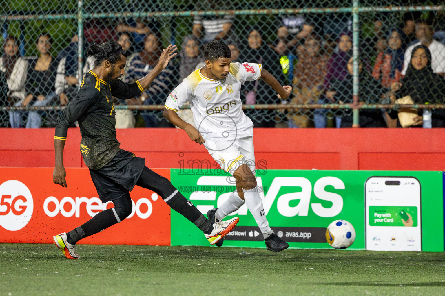 B Fehendhoo VS B Eydhafushi in Day 21 of Golden Futsal Challenge 2025 was held on Saturday, 25 January 2025, in Hulhumale', Maldives. 
Photos: Hassan Simah / images.mv