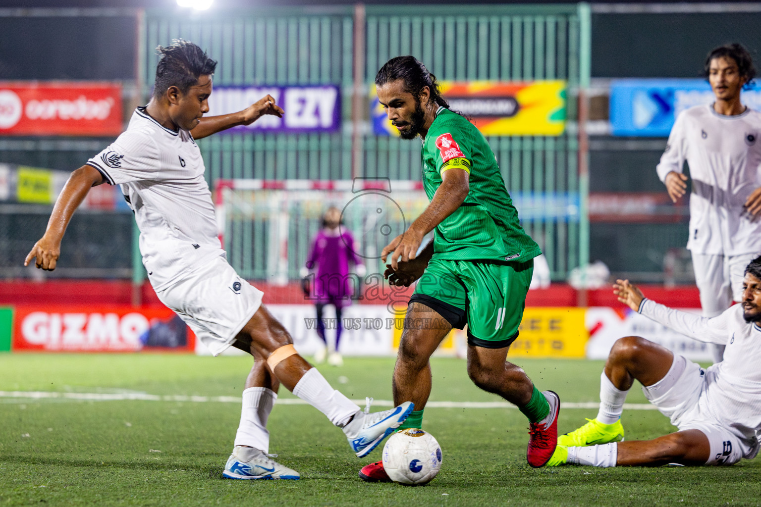 R Dhuvaafaru vs R Meedhoo in Day 14 of Golden Futsal Challenge 2025 was held on Saturday, 18th January 2025, in Hulhumale', Maldives. Photos: Nausham Waheed / images.mv