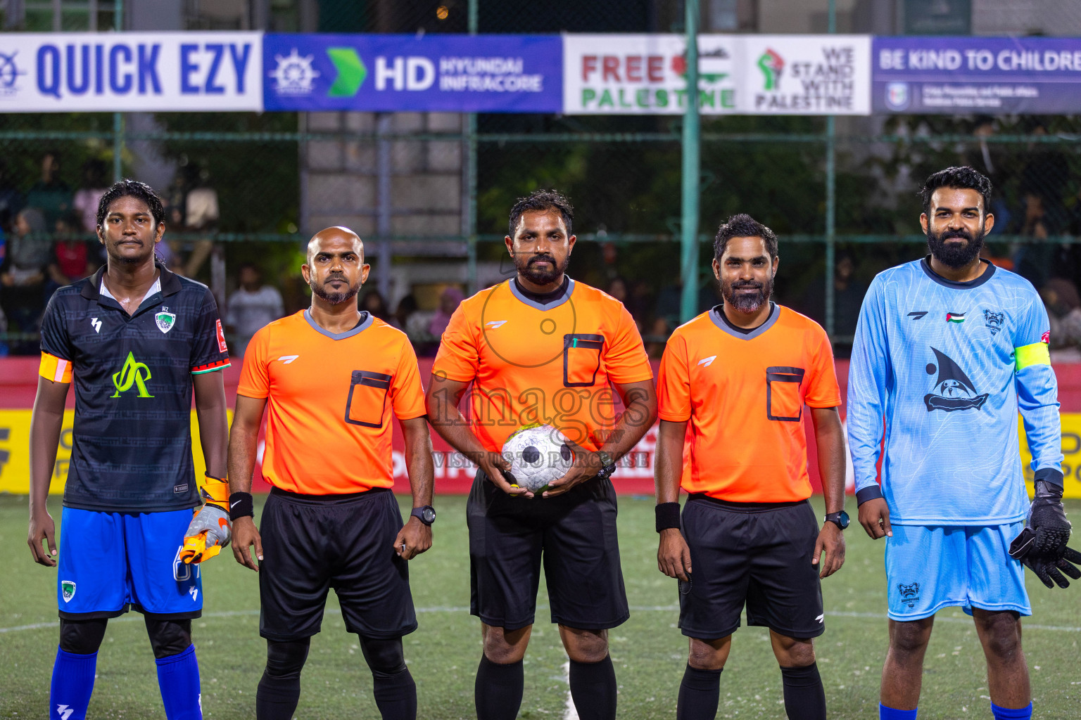 H.Dh Makunudhoo vs H.Dh Finey in Day 6 of Golden Futsal Challenge 2024 was held on Saturday, 20th January 2024, in Hulhumale', Maldives Photos: Mohamed Mahfooz Moosa / images.mv