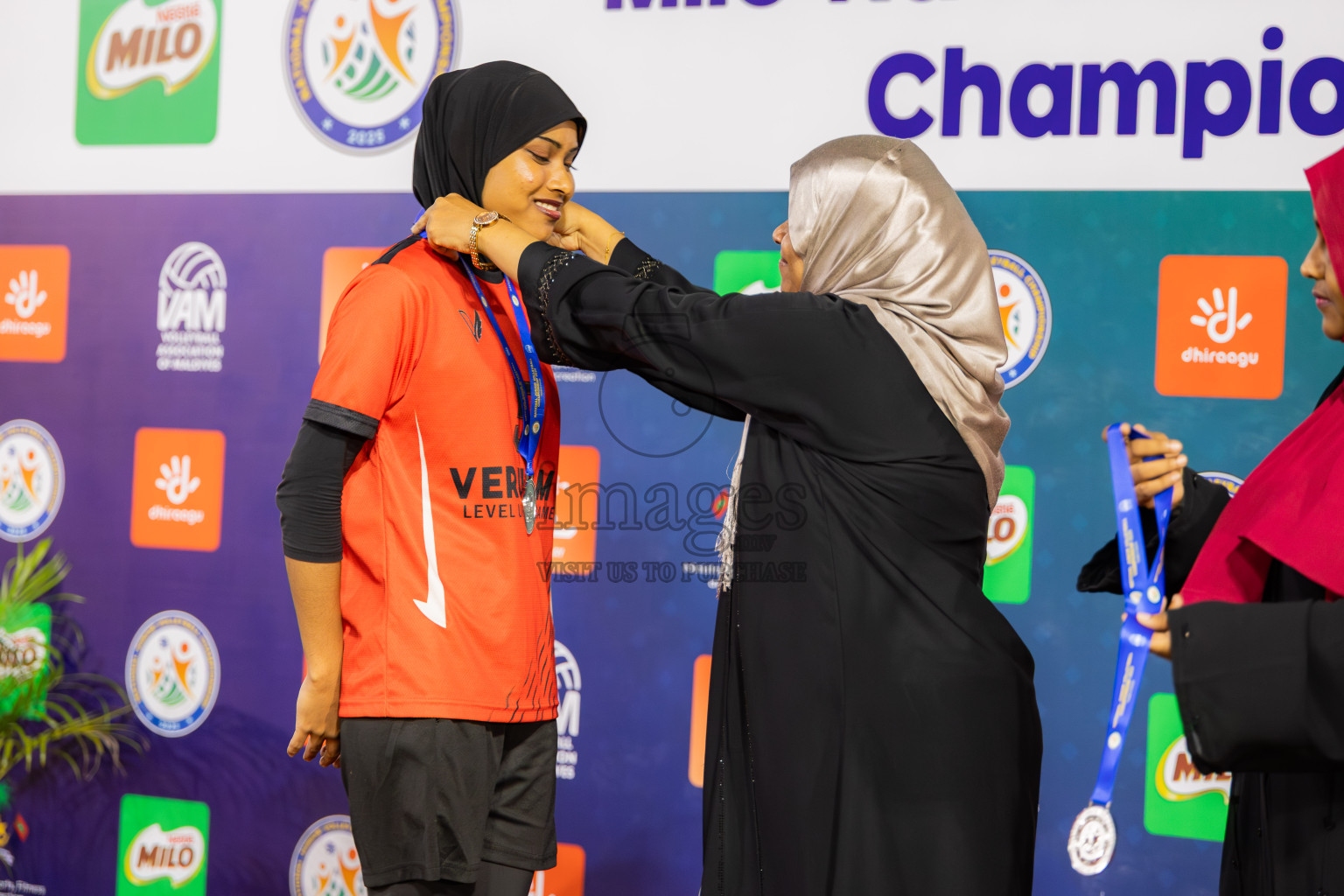 Villingili Z Jamiyya vs Club Volleyball in the Finals of Milo National Junior Volleyball Championship 2025 Woman's Division was held on Sunday, 30th November 2025 at Ekuveni Turf Court Male', Maldives. Photos: Areef Adam / images.mv