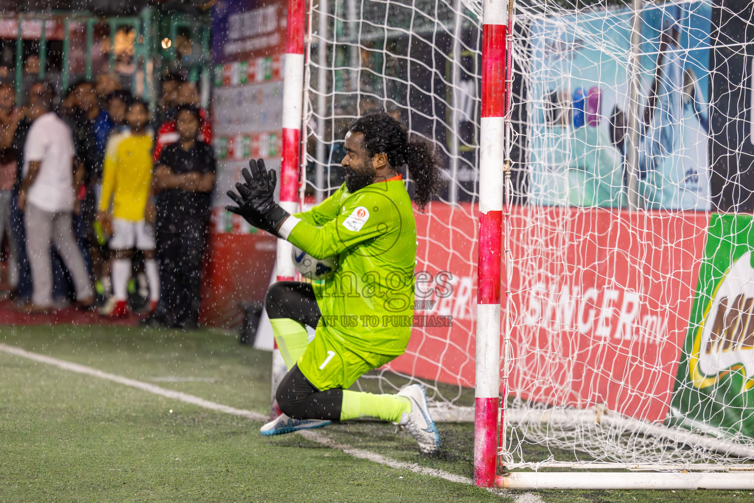 United BML vs Dhiraagu in Round of 16 of Club Maldives Cup 2024 held in Rehendi Futsal Ground, Hulhumale', Maldives on Tuesday, 8th October 2024. Photos: Ismail Thoriq / images.mv