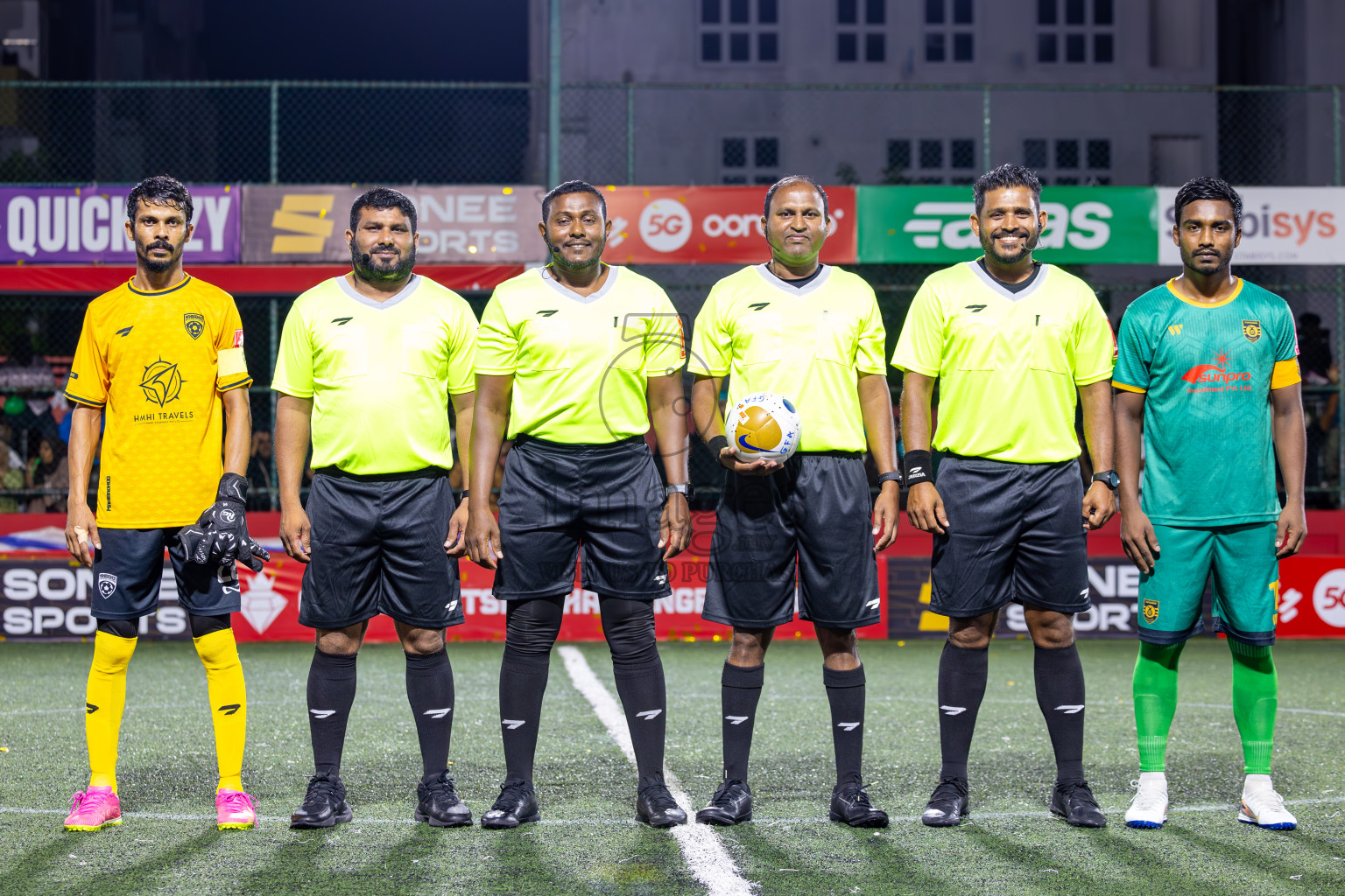 ADh Omadhoo vs ADh Mahibadhoo in Alifu Dhaalu Atoll Final on Day 23 of Golden Futsal Challenge 2025 was held on Monday , 27th January 2025, in Hulhumale', Maldives.
Photos: Ismail Thoriq / images.mv