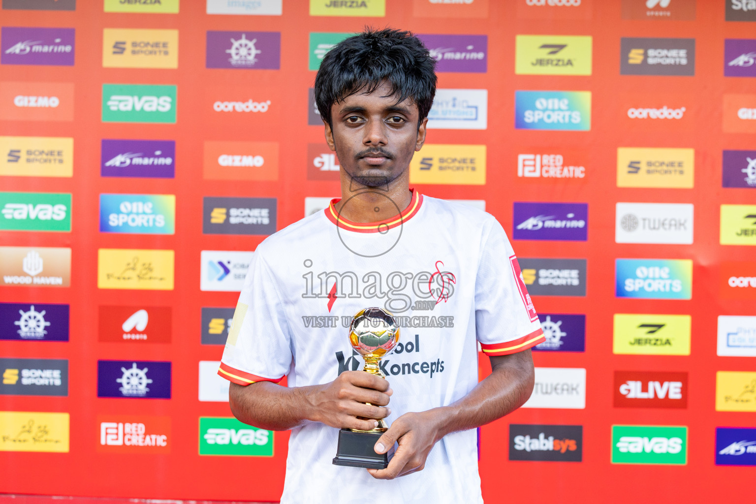 F Feeali vs F Magoodhoo in Day 12 of Golden Futsal Challenge 2025 was held on Thursday, 16th January 2025, in Hulhumale', Maldives Photos: Ismail Thoriq / images.mv