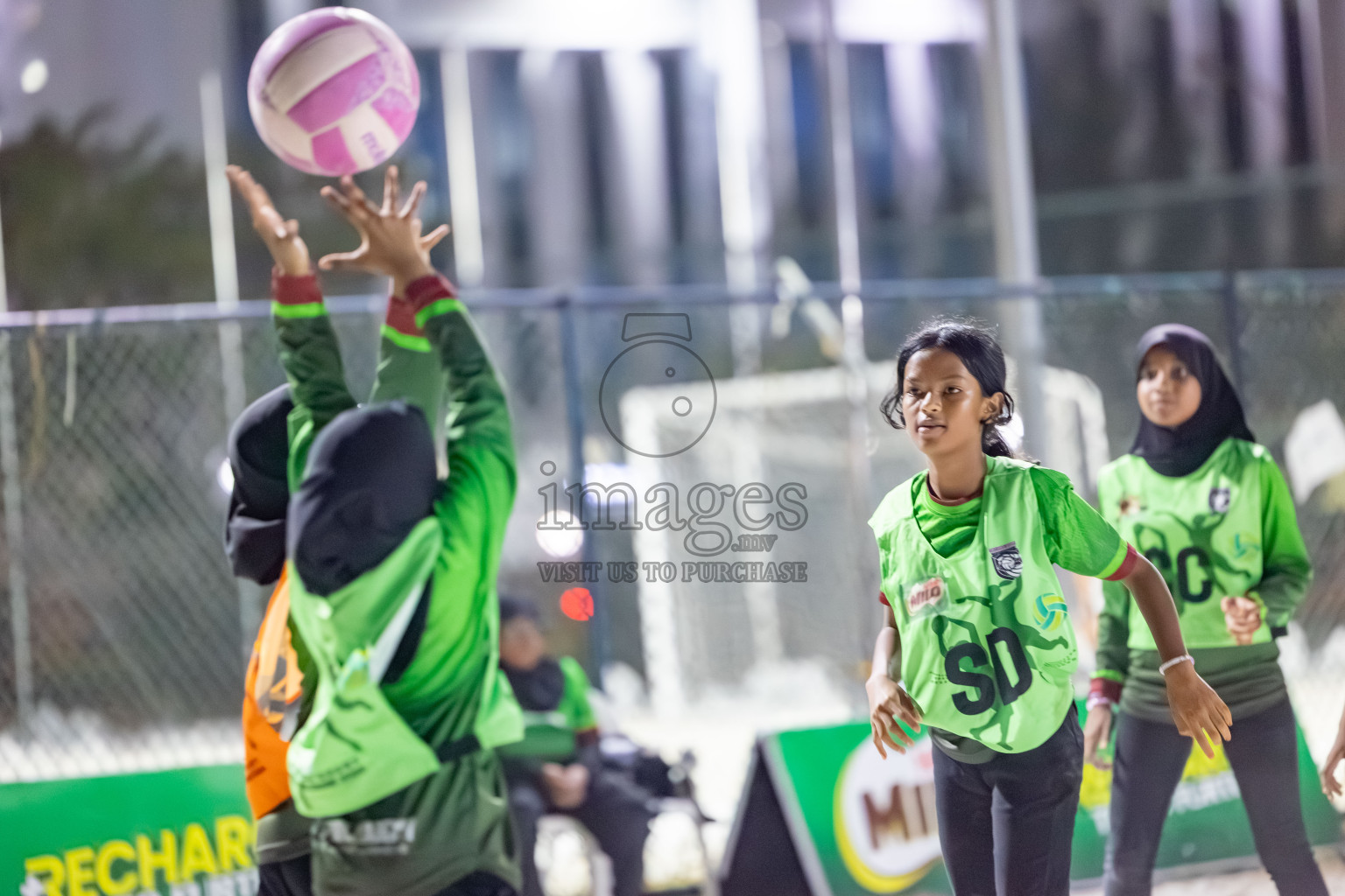 Day 1 of MILO Netball Fest 2025 was held in Cental Park, Hulhumale', Maldives on Thursday, 20th November 2025. 

Photos: Hassan Simah / images.mv
