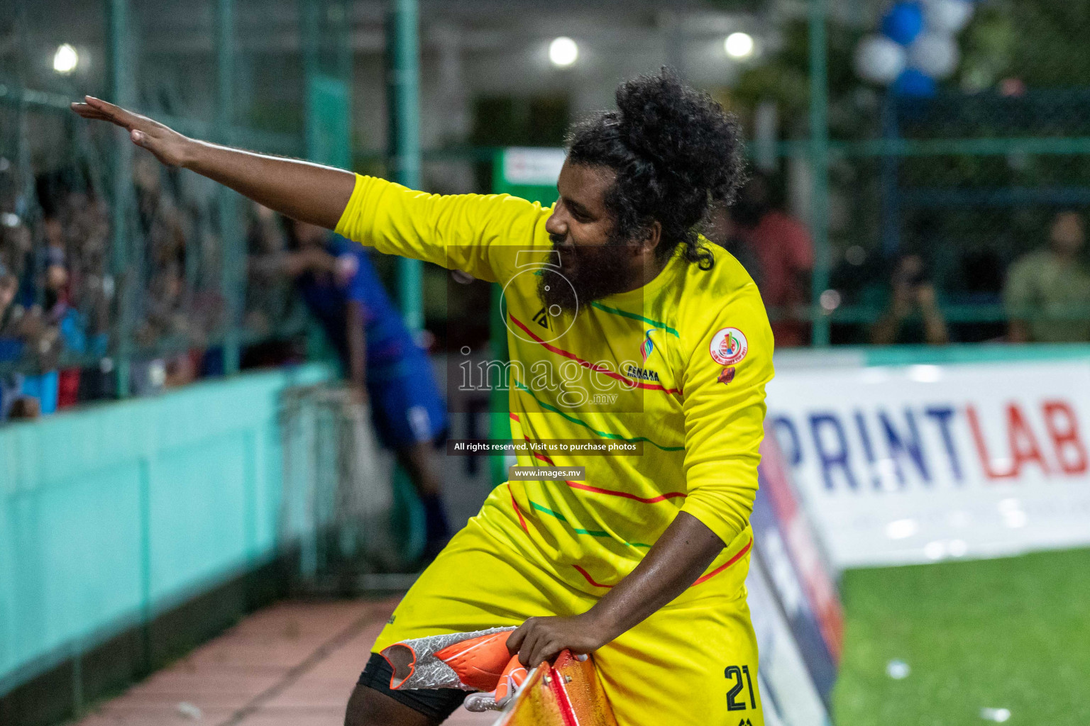 STO RC Vs Team Fenaka in the Quarter Finals of Club Maldives 2021 held in Hulhumale, Maldives on 13 December 2021. Photos: Shu Abdul Sattar / images.mv