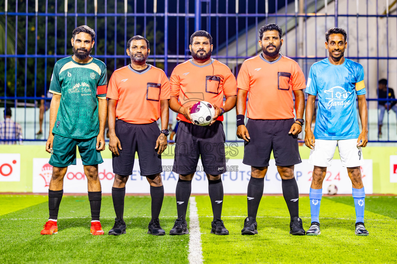 FC Suddenly vs FC Marlins in Day 4 of Eydhafushi Futsal Cup 2024 was held on Thursday, 11th April 2024, in B Eydhafushi, Maldives Photos: Nausham Waheed / images.mv