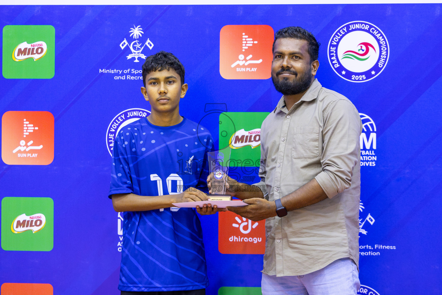 ADh Maamigili vs Male' City in the Finals of MILO Raajje Volley Junior Championship 2025 (U16 Boys) was held in Social Center Indoor Hall, Maldives on Saturday, 27th September 2025. Photos: Ismail Thoriq / images.mv