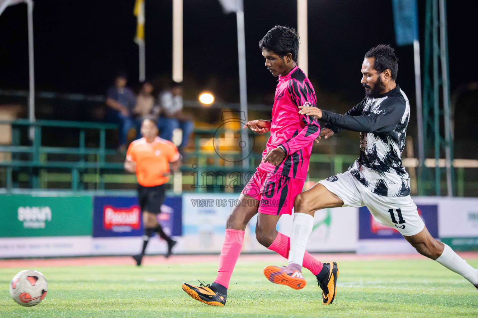BG SC VS Goalhians in Day 3 - Fonadhoo Youth Futsal Challenge 2025 held in Fonadhoo Futsal Stadium, L. Fonadhoo, Maldives on Tuesdat, 28th October 2025 Photos: Arif Rasheed / images.mv