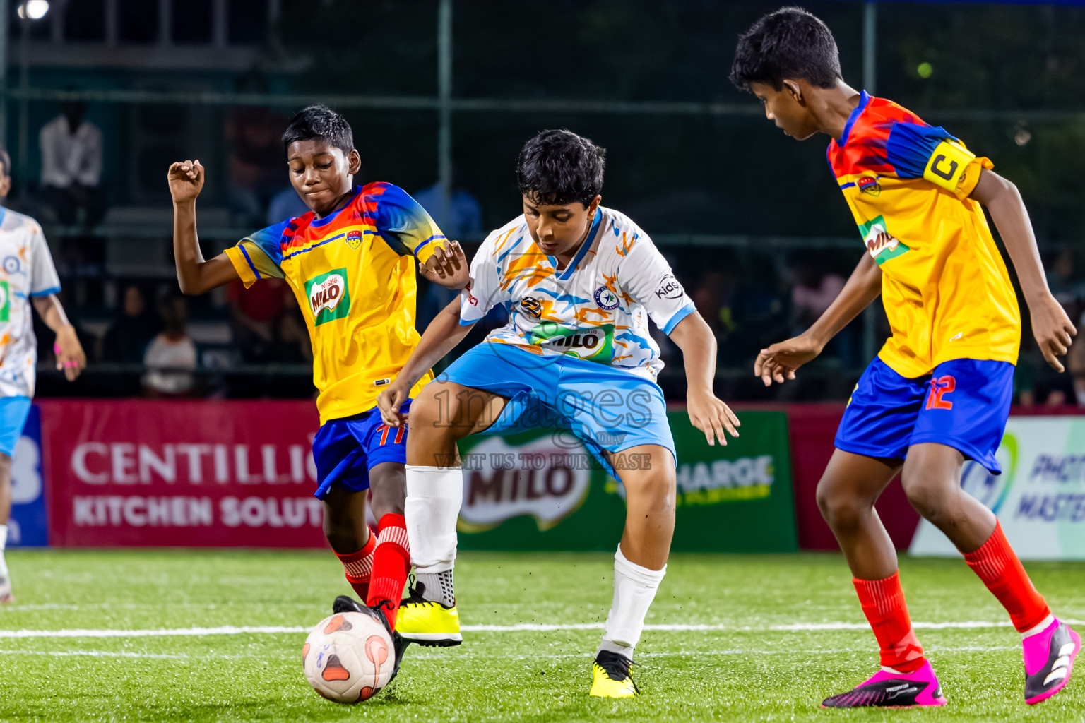 Arena vs Hawks in the Final of Milo Sector League 2025 was held in Rehendhi Futsal Ground, Hulhumale', Maldives on Tuesday, 18th November 2025. Photos: Nausham Waheed  / images.mv