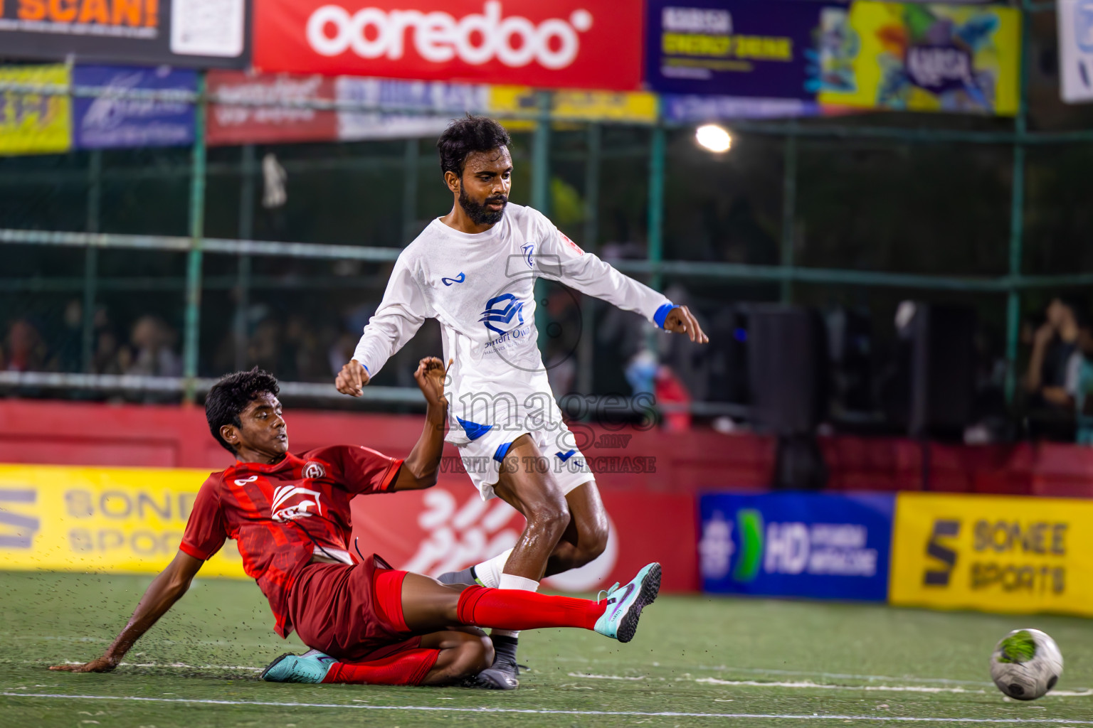 K Gaafaru VS K Huraa in Day 25 of Golden Futsal Challenge 2024 was held on Thursday , 8th February 2024 in Hulhumale', Maldives
Photos: Ismail Thoriq / images.mv