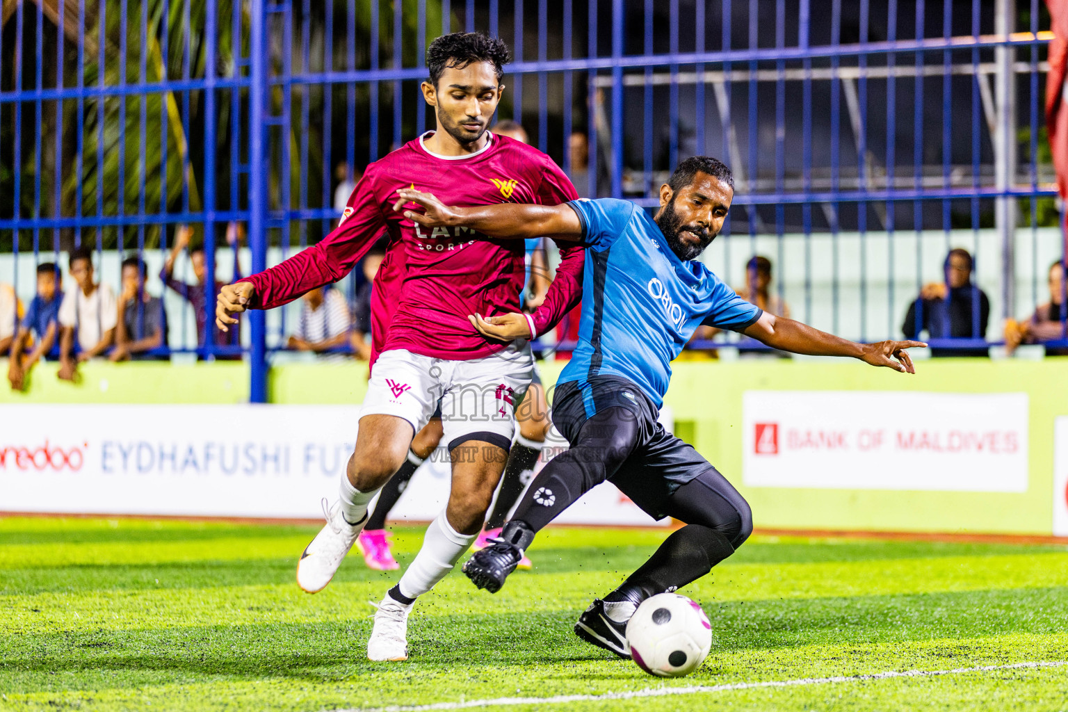 V Vela vs Eighty Four FC in Day 6 of Eydhafushi Futsal Cup 2024 was held on Saturday, 13th April 2024, in B Eydhafushi, Maldives Photos: Nausham Waheed / images.mv