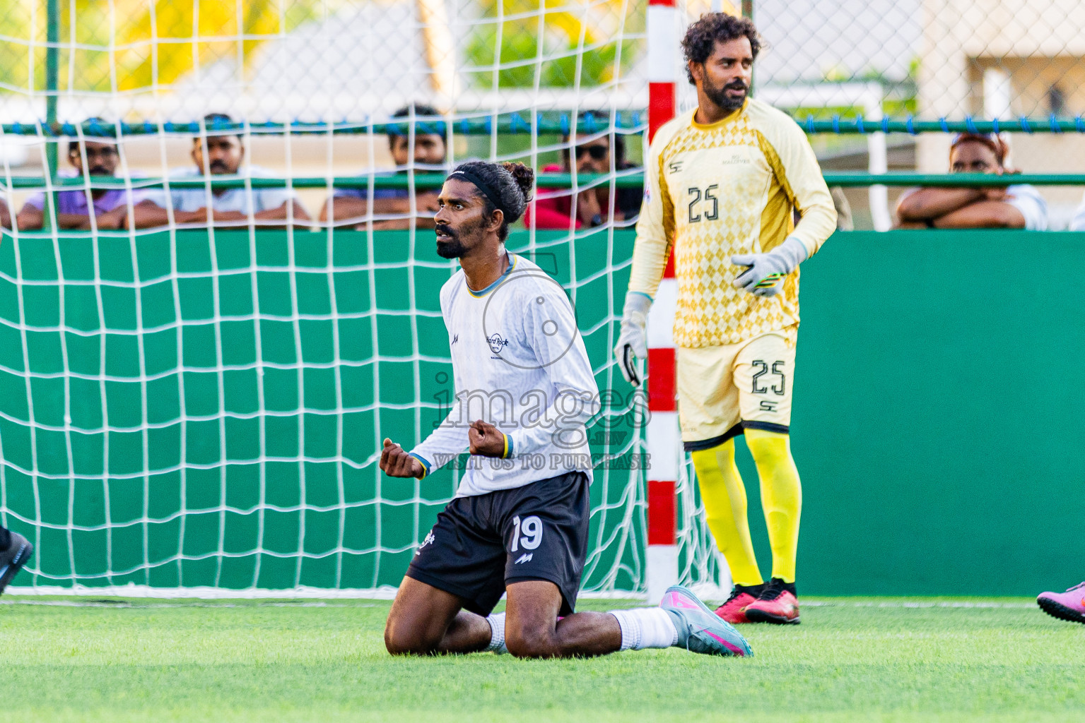 Hard Rock vs SO/ Maldives in Resort League 2025 (South Male Zone) day 10 was held on Tuesday, 7th October 2025 in Crossroads's Maldives, Photos: Areef Adam / images.mv